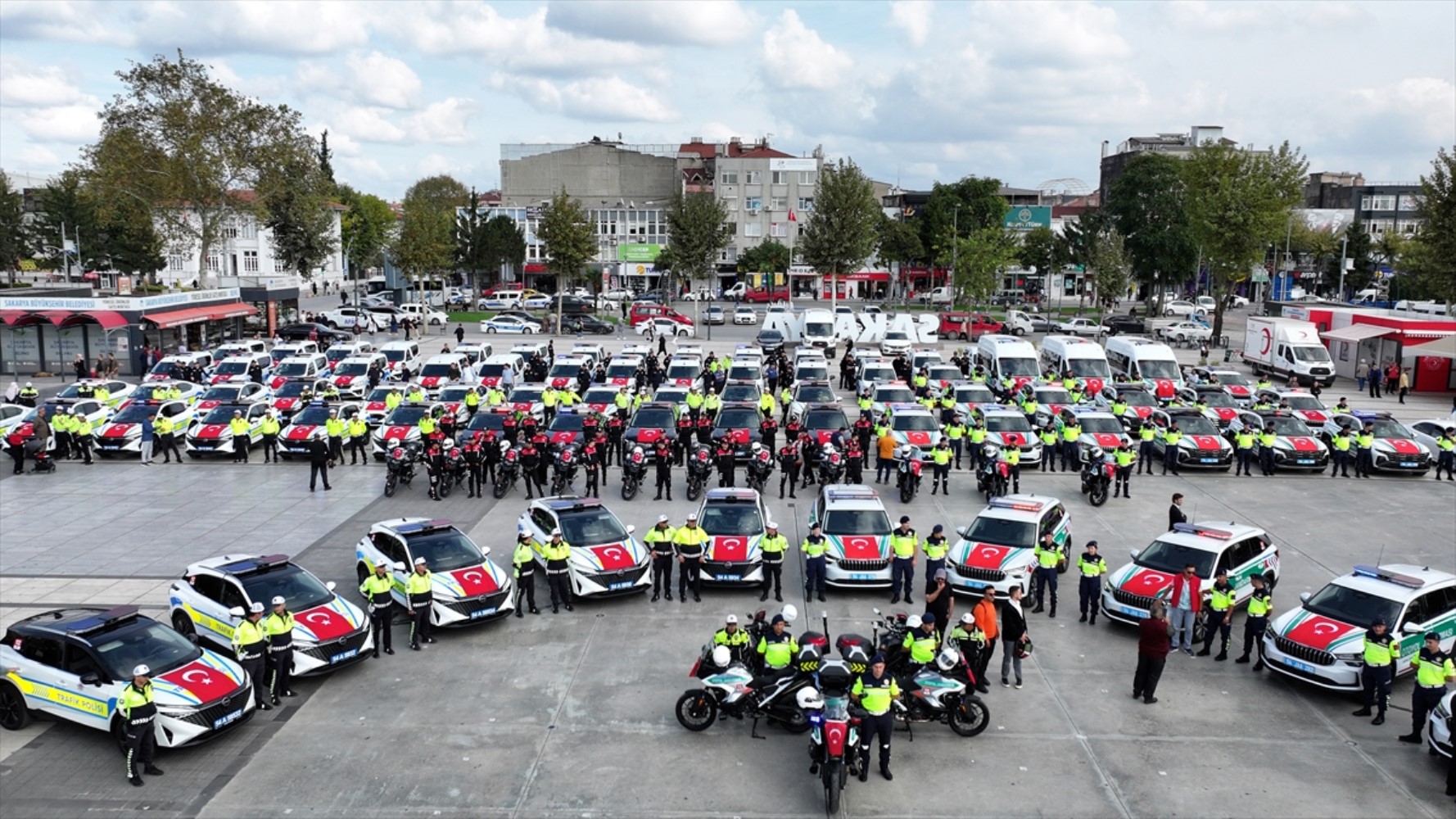 Assegnati 93 nuovi veicoli alla polizia e alla gendarmeria di Sakarya