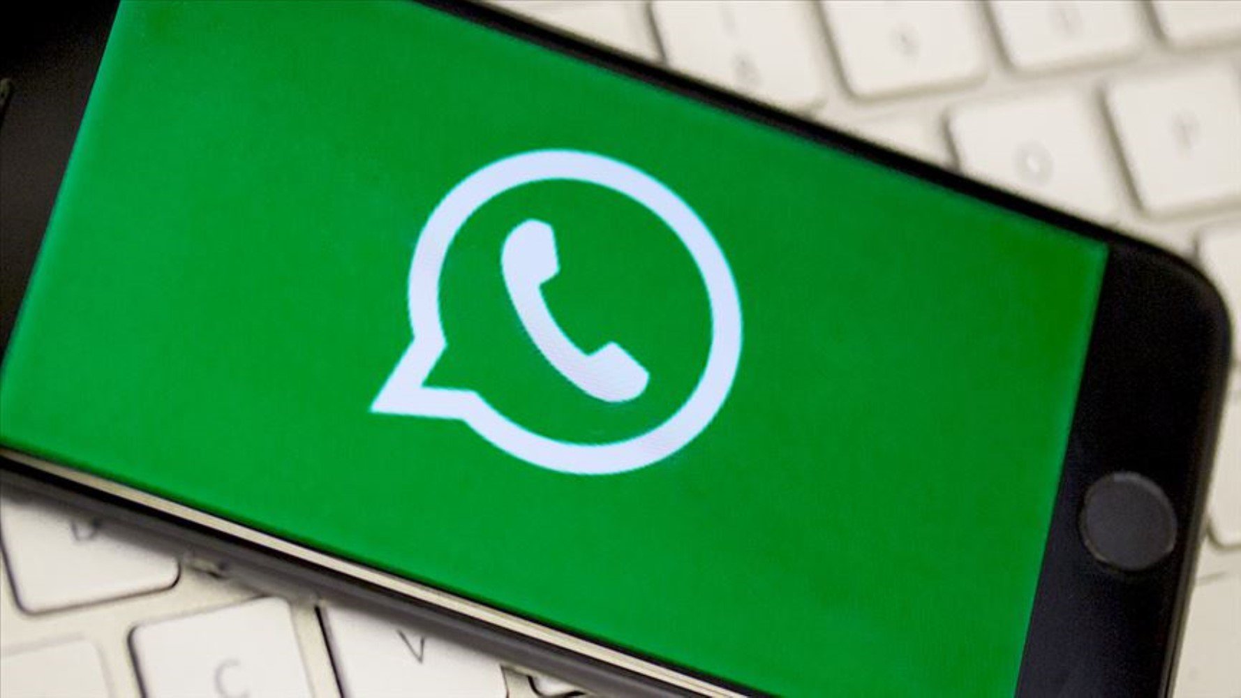 WhatsApp'ın yeni güncellemesi rengarenk!