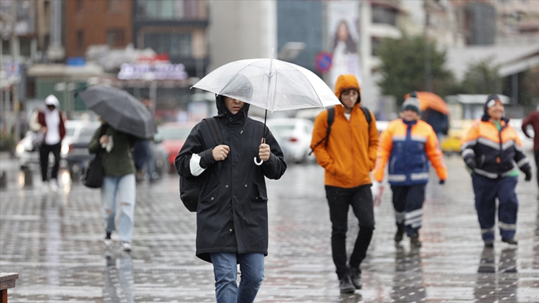 Allerta 'gialla' dell'ufficio meteorologico per 13 province! Previste forti precipitazioni