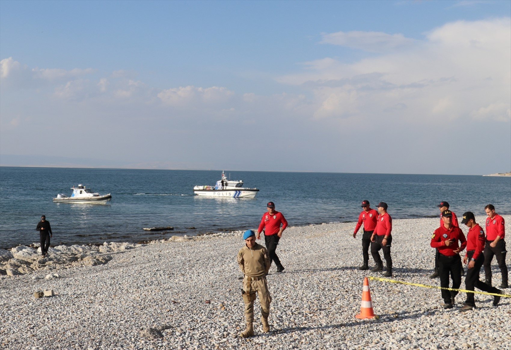 Cansız bedeni bulunan Rojin Kabaiş'in acılı babası konuştu: 'Zararsız küçücük Rojin'den ne istediler'