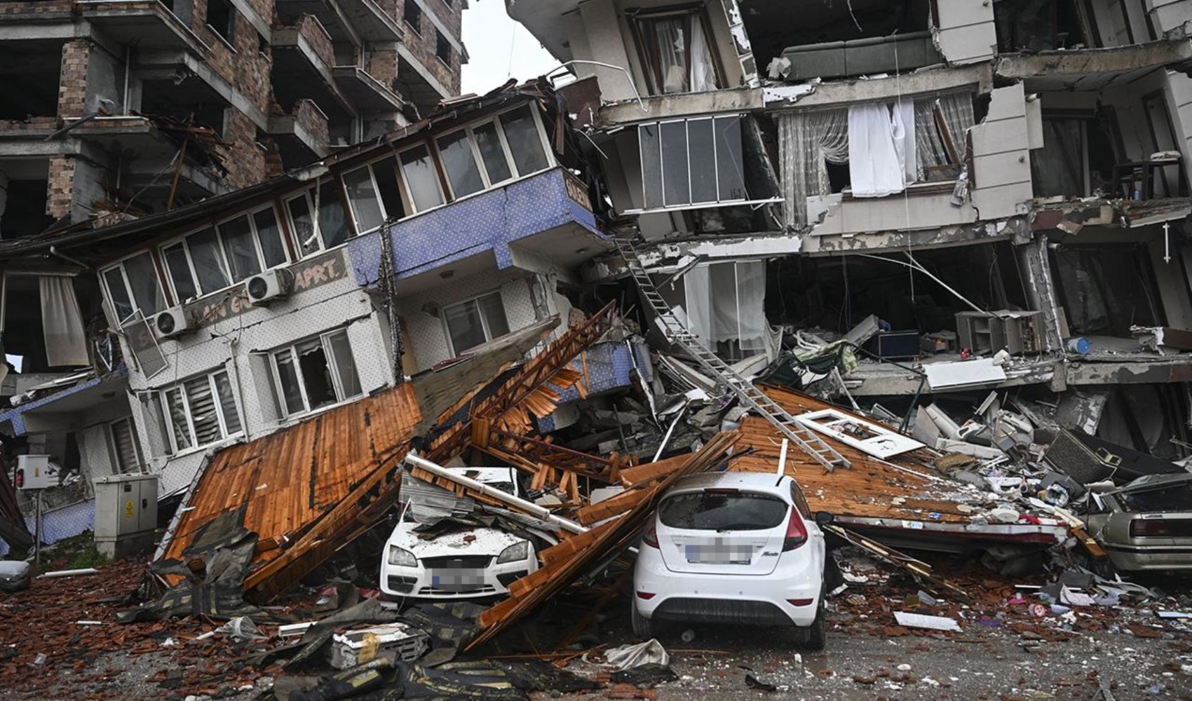 Malatya'daki deprem 2021 yılındaki o depremle ilişkiliymiş! Uzman isim 'köpek kuyruğu tipi' kırık diyerek uyardı...