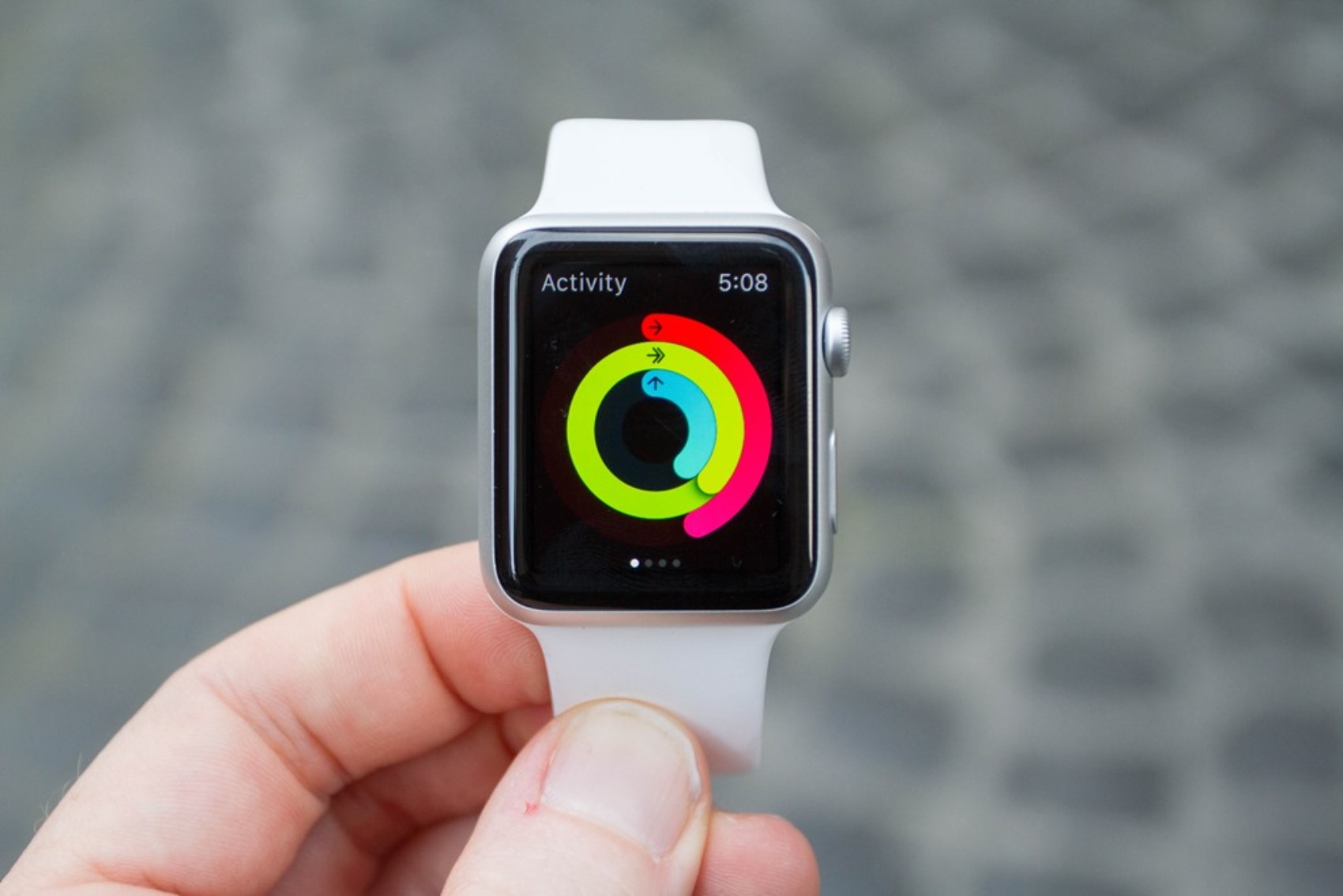 Apple Watch'un gizli yeteneği: Grip ve Covid-19 belirtilerini önceden tespit ediyor!