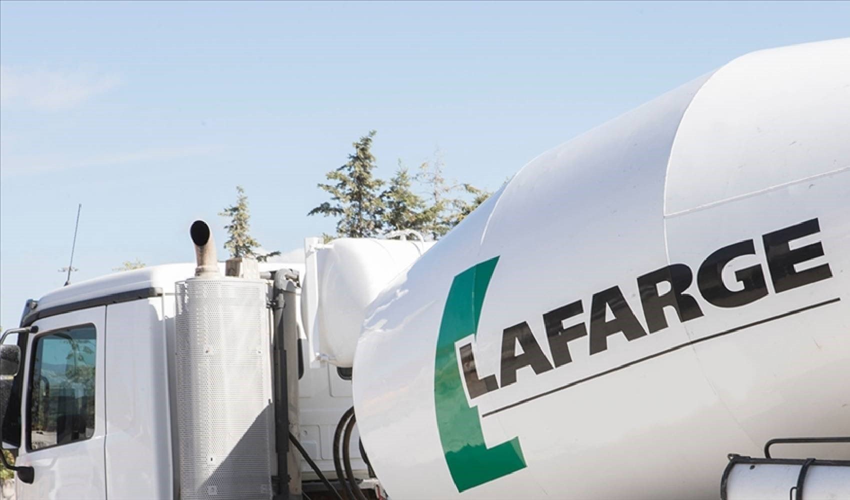 Fransız şirket Lafarge, IŞİD’i finanse etmekten yargılanacak