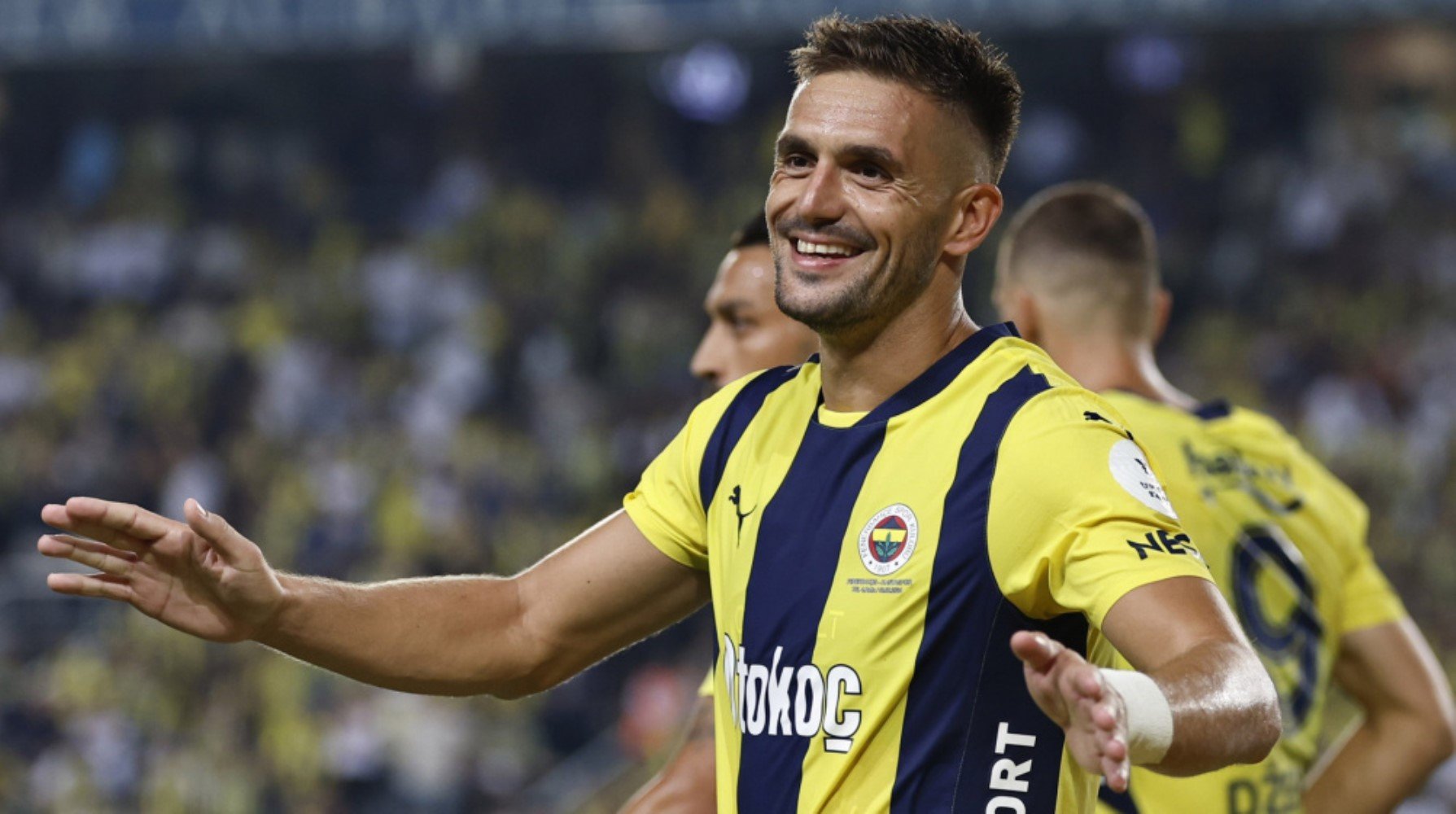 Mourinho Fenerbahçelileri çılgına çeviren Tadic tercihinden vazgeçti: İrfan Can ayrıntısı!