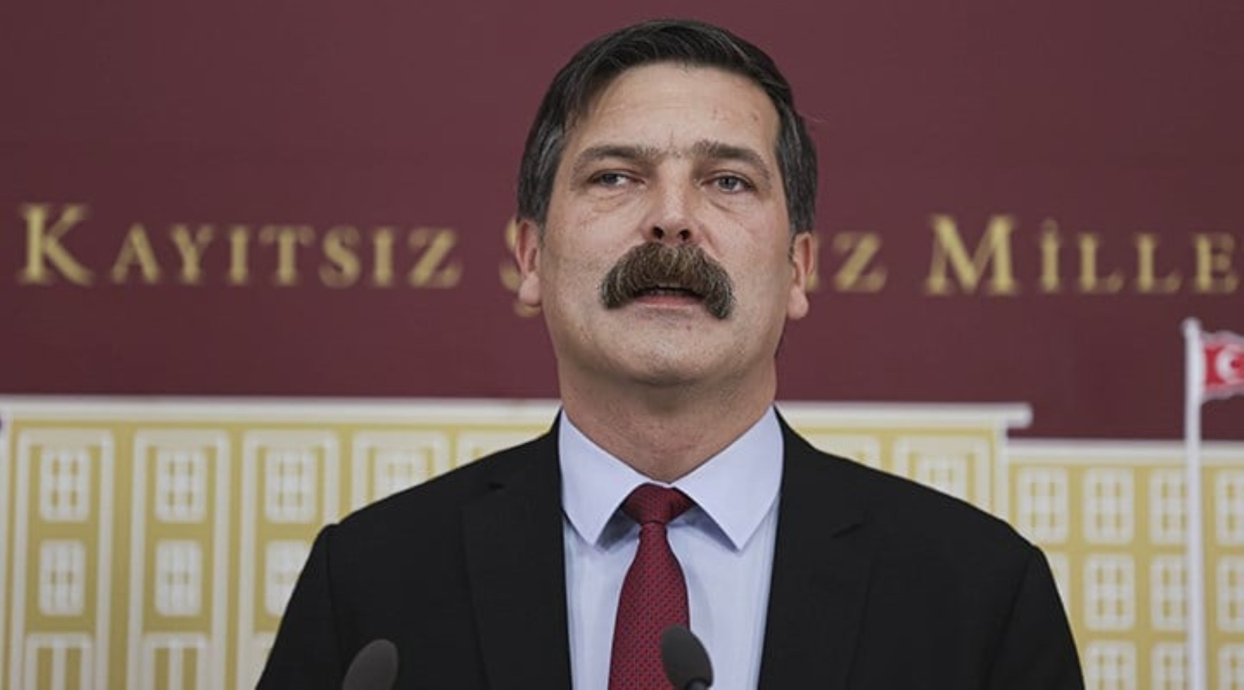 Sondaggio: quale partito risolverà i problemi della Turchia? I cittadini non hanno più fiducia nella politica!