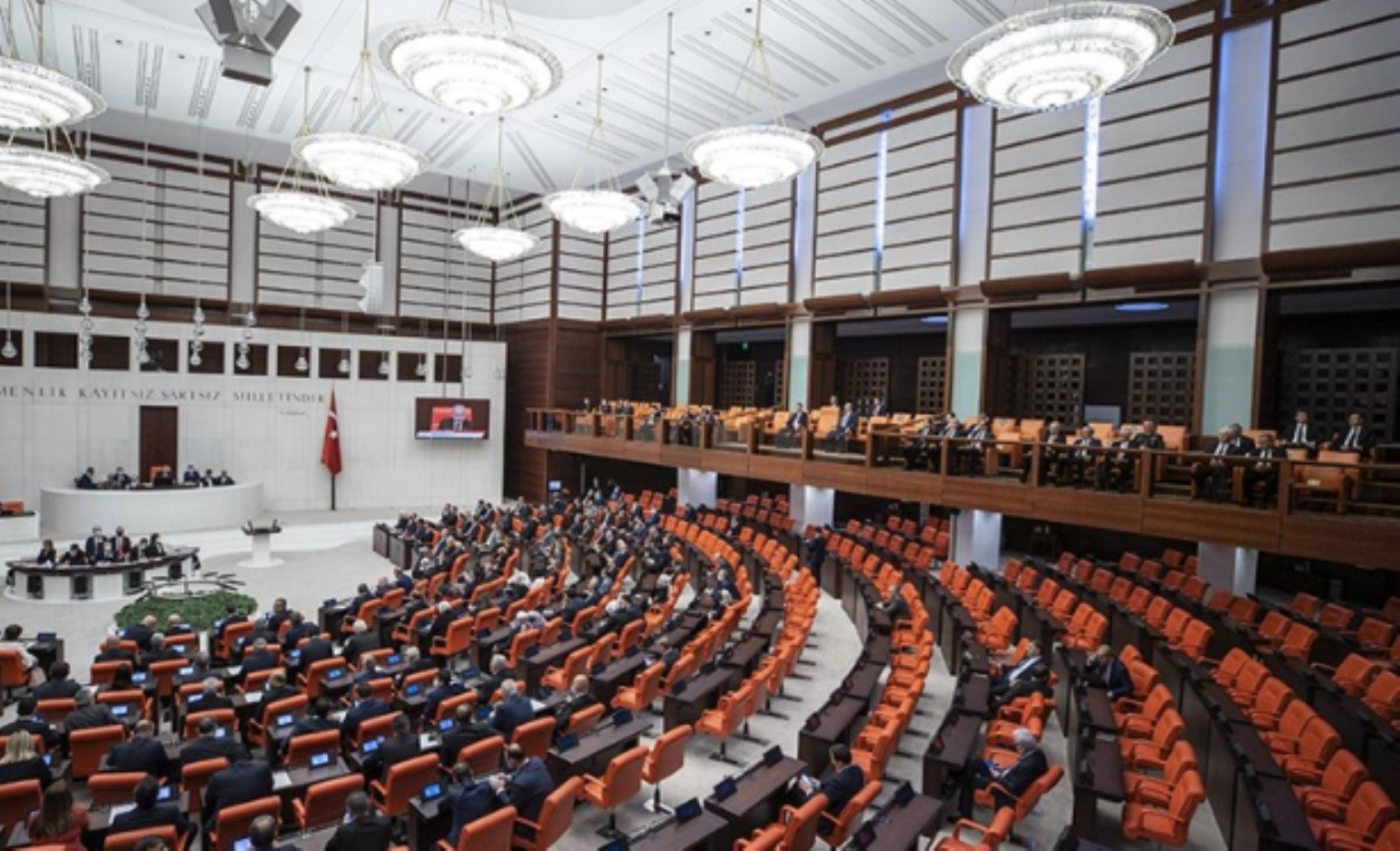 Araştırma şoke etti! Toplumun güven duymadığı kurumlar belli oldu