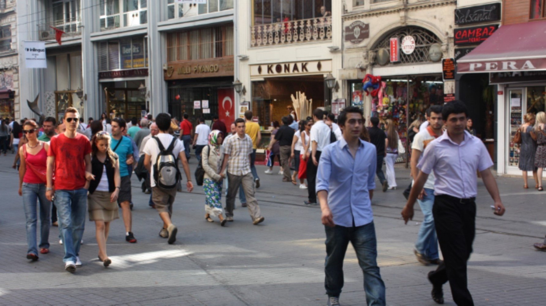 Araştırma şoke etti! Toplumun güven duymadığı kurumlar belli oldu