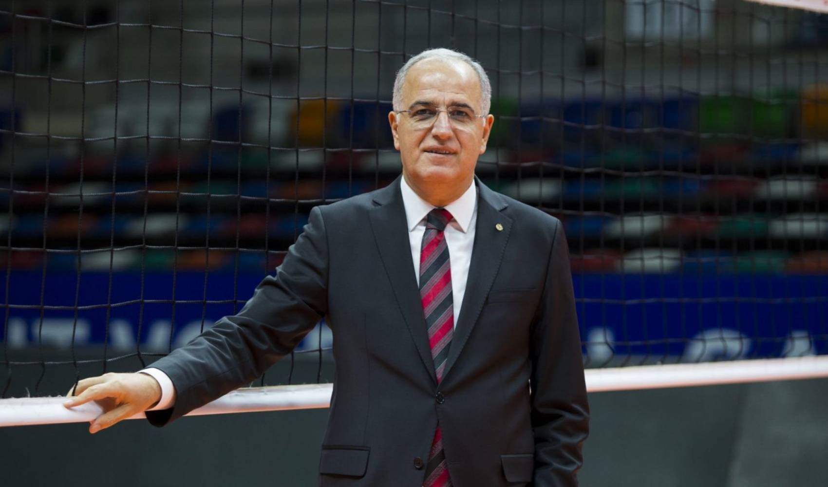 Mehmet Akif Üstündağ kimdir?