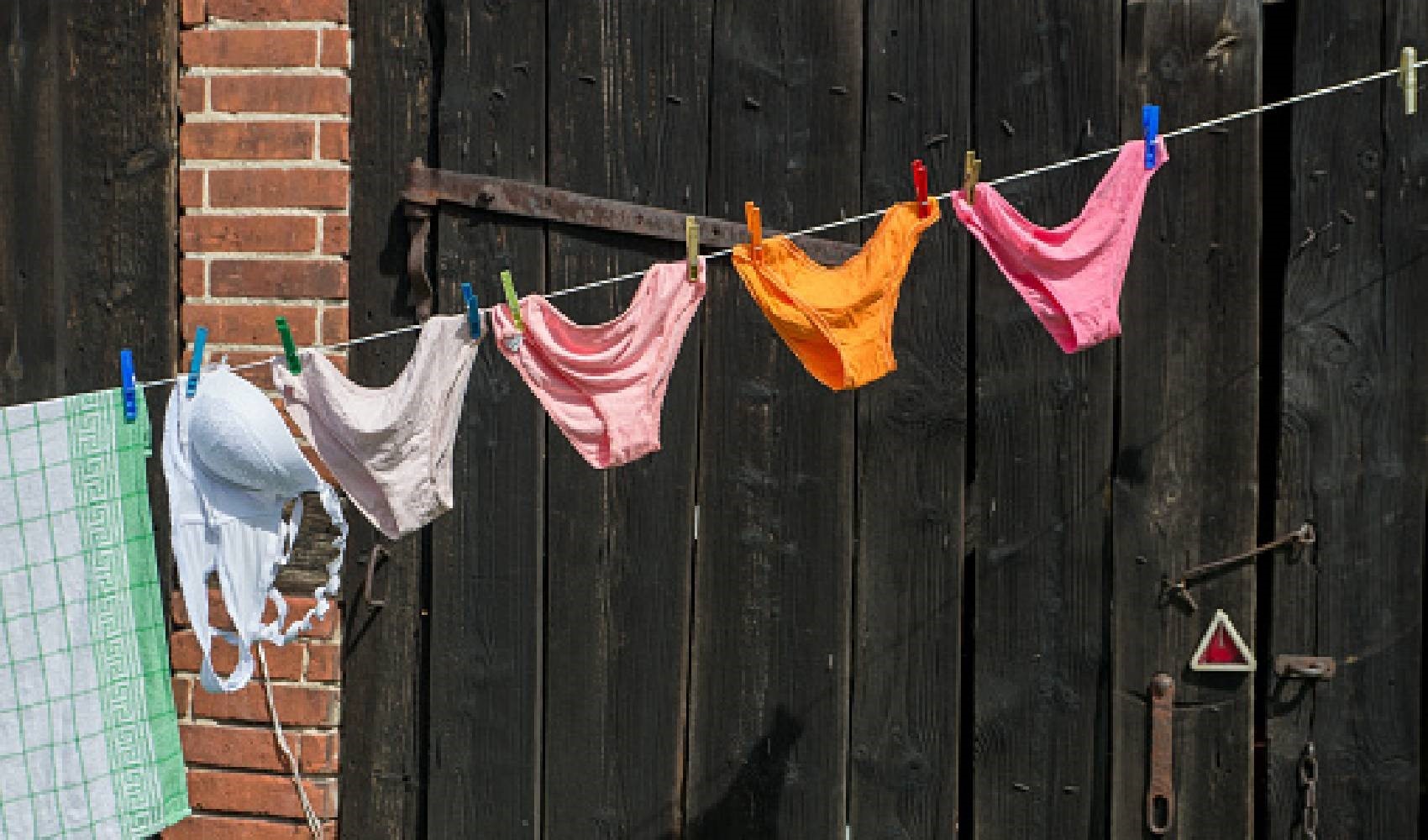 Rilevate sostanze chimiche tossiche nell'intimo femminile
