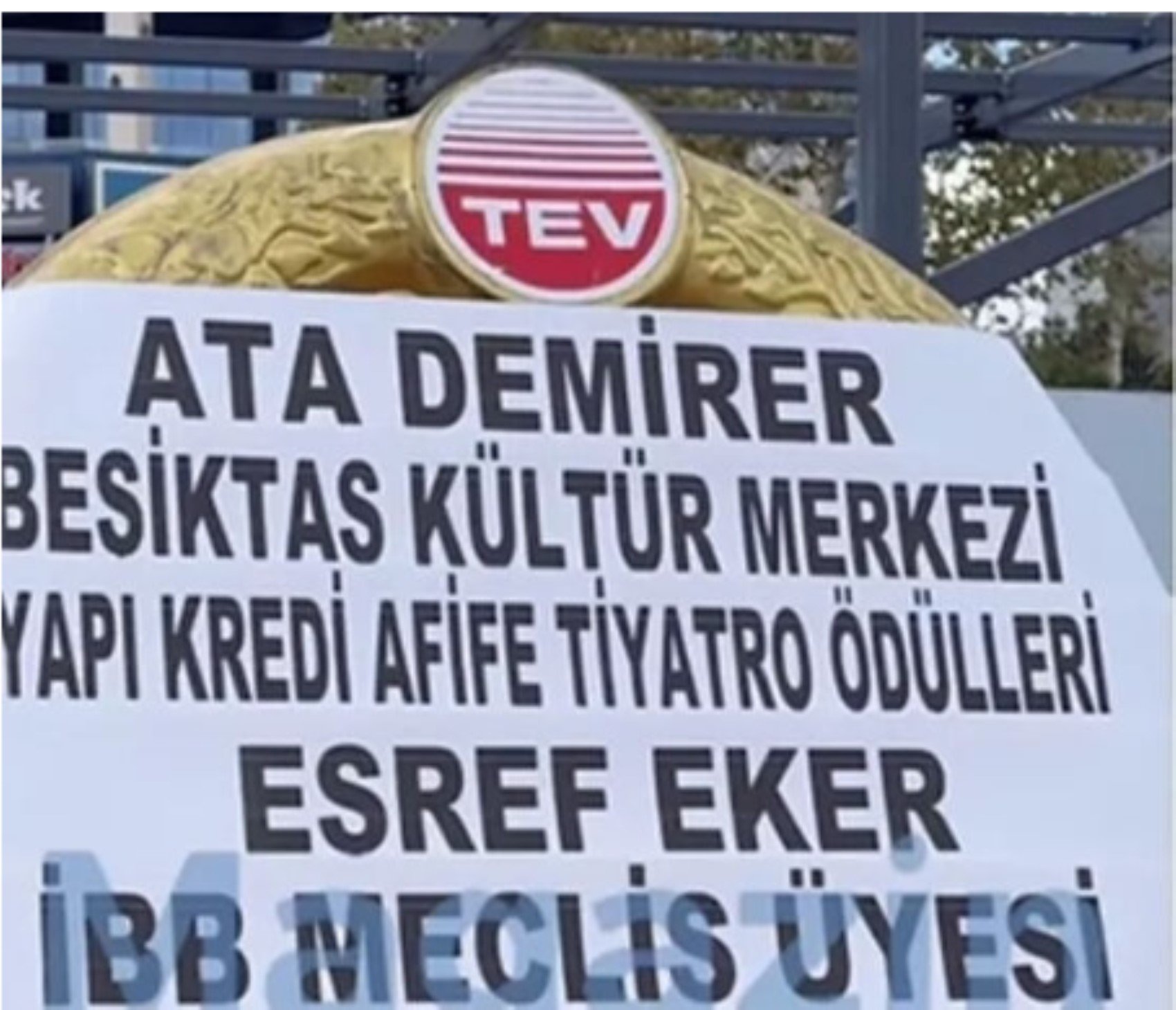 Avrupa Yakası'nın Kubilay'ı Vural Çelik'in cenazesine Ata Demirer ve Gülse Birsel katılmadılar! Çelenk gönderdiler...