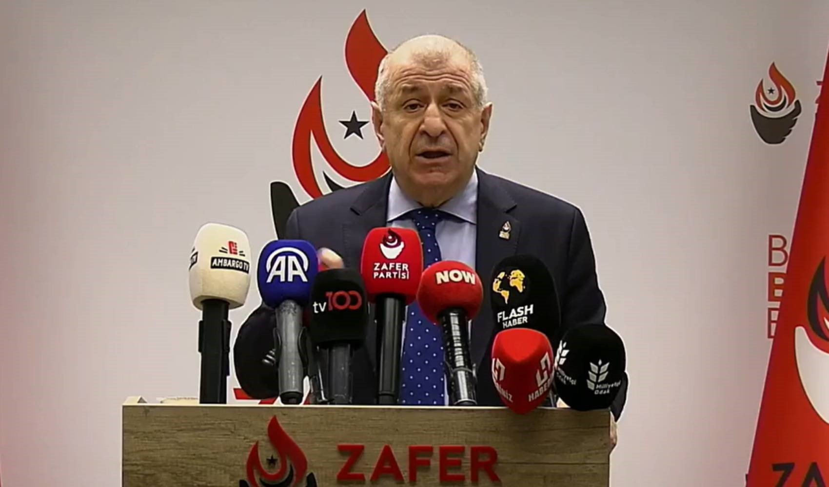 Ümit Özdağ'dan Bahçeli'ye sert yanıt: Siz yanınıza Öcalan'ı alın biz Türk Milletini alalım