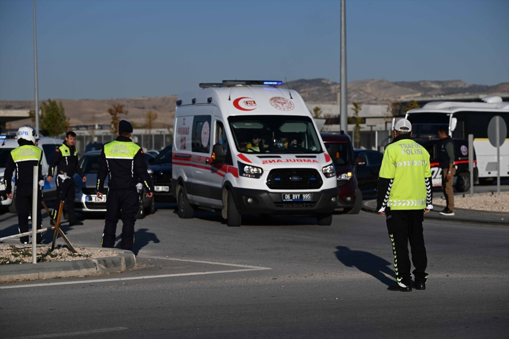 Condanna delle tre grandi squadre all'attacco terroristico contro la TUSAŞ