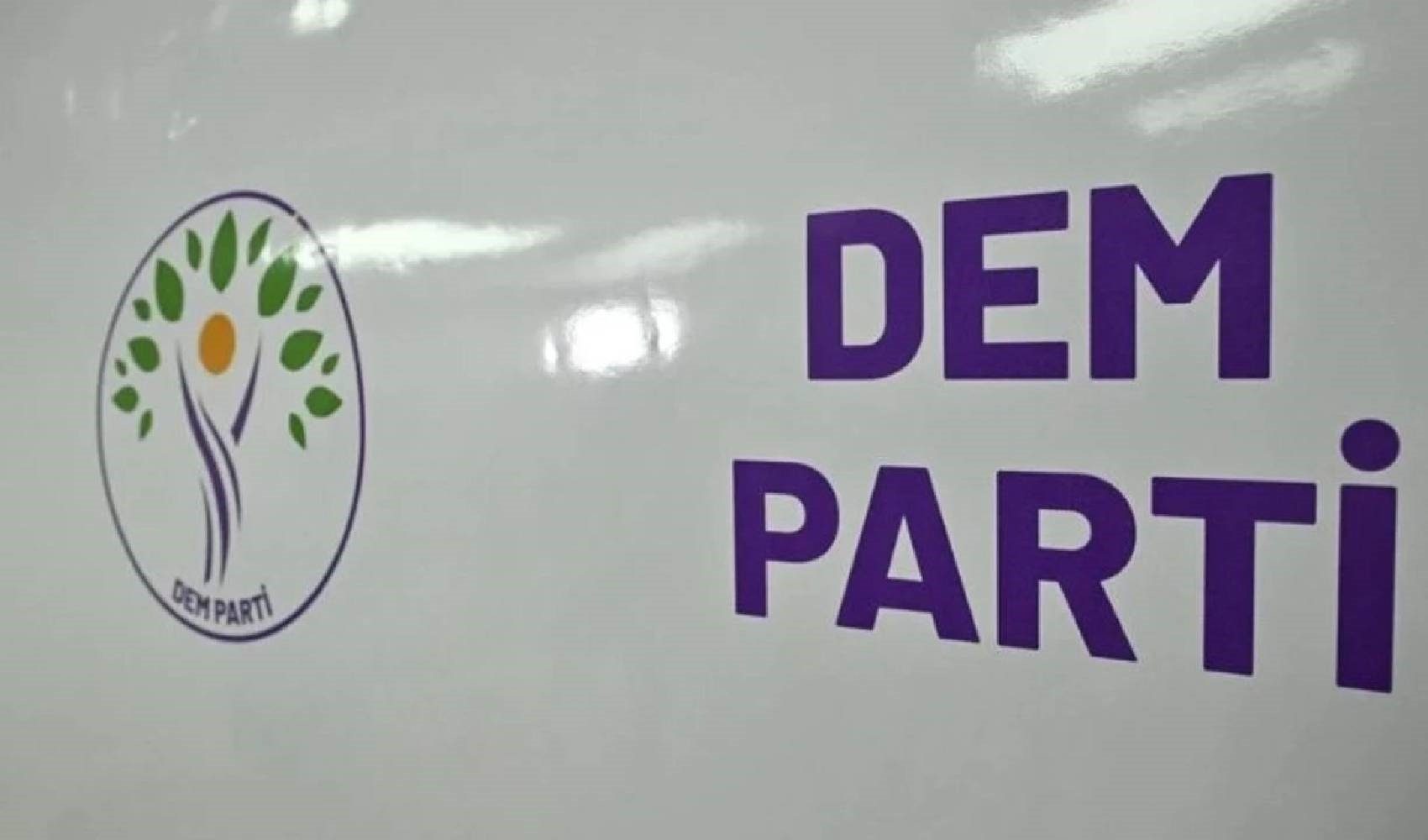 İmralı’ya izin çıktı iddiasına Dem Parti’den yalanlama geldi