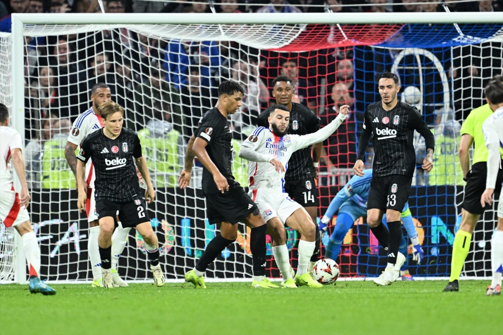 Beşiktaş'ın Lyon zaferi Fransız basınında geniş yer buldu: Lyon için kabus gece