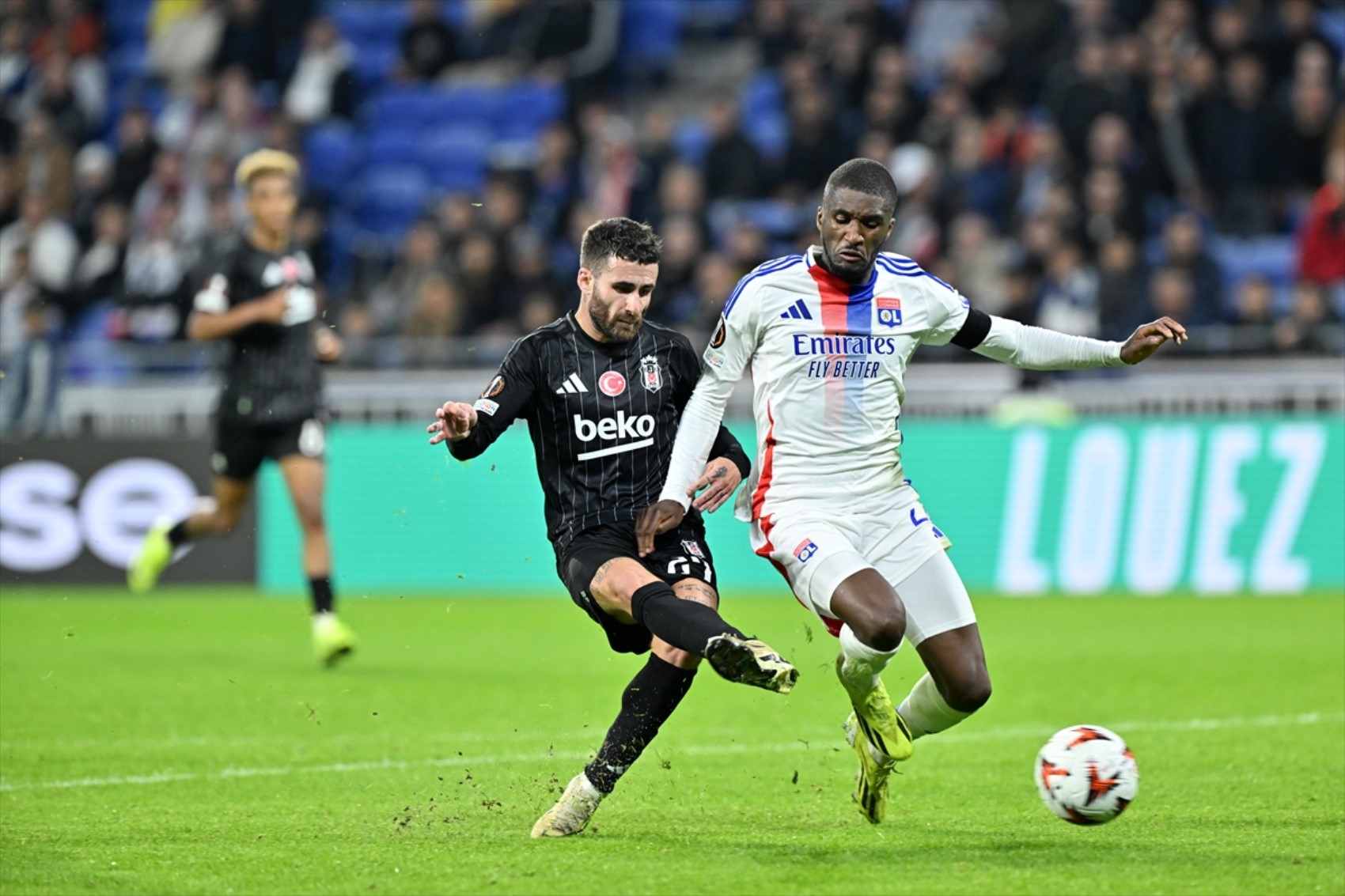 Beşiktaş'ın Lyon zaferi Fransız basınında geniş yer buldu: Lyon için kabus gece