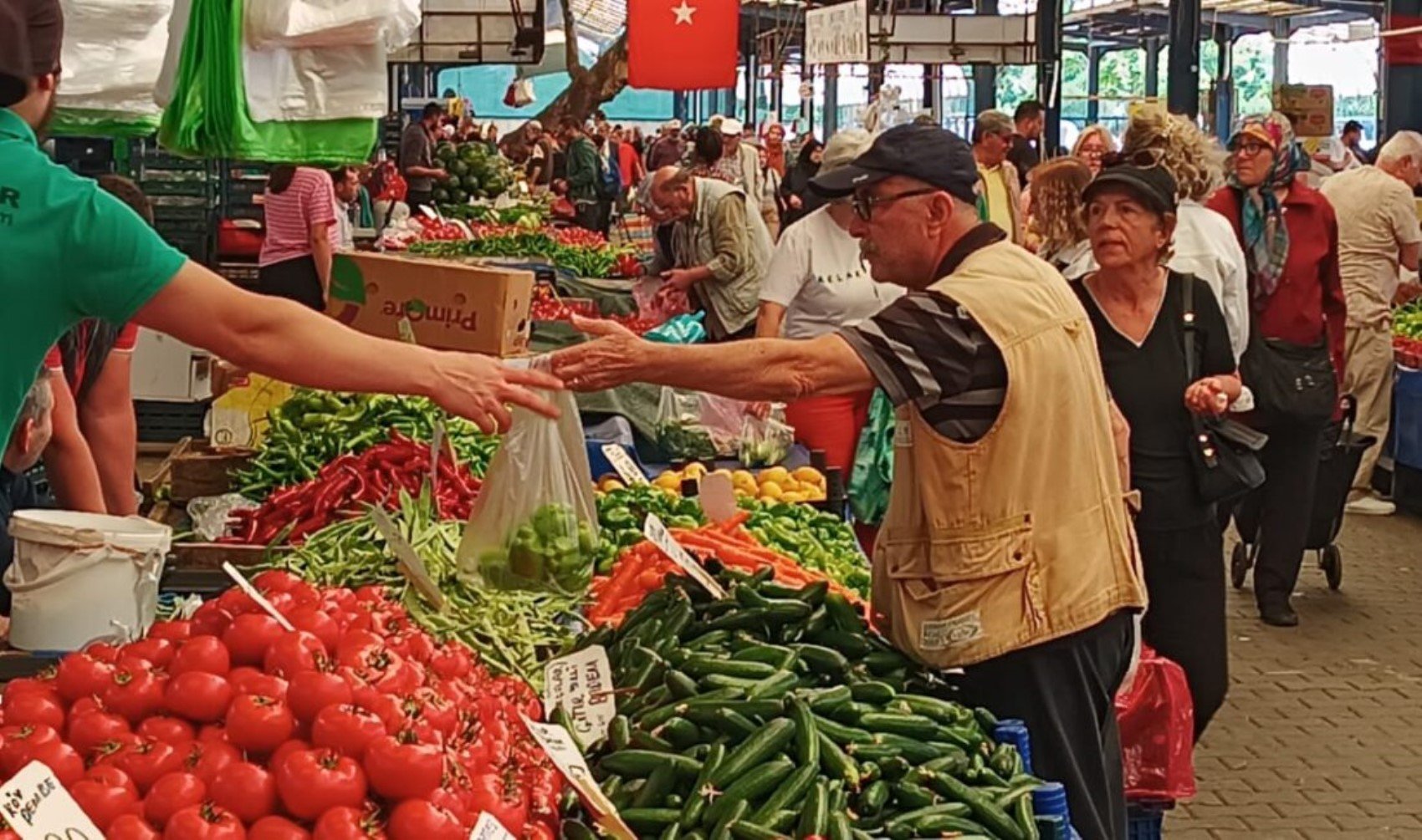 Başvuru şartları ve tarihi belli oldu: İBB’den emeklilere 100 milyon TL’lik destek!