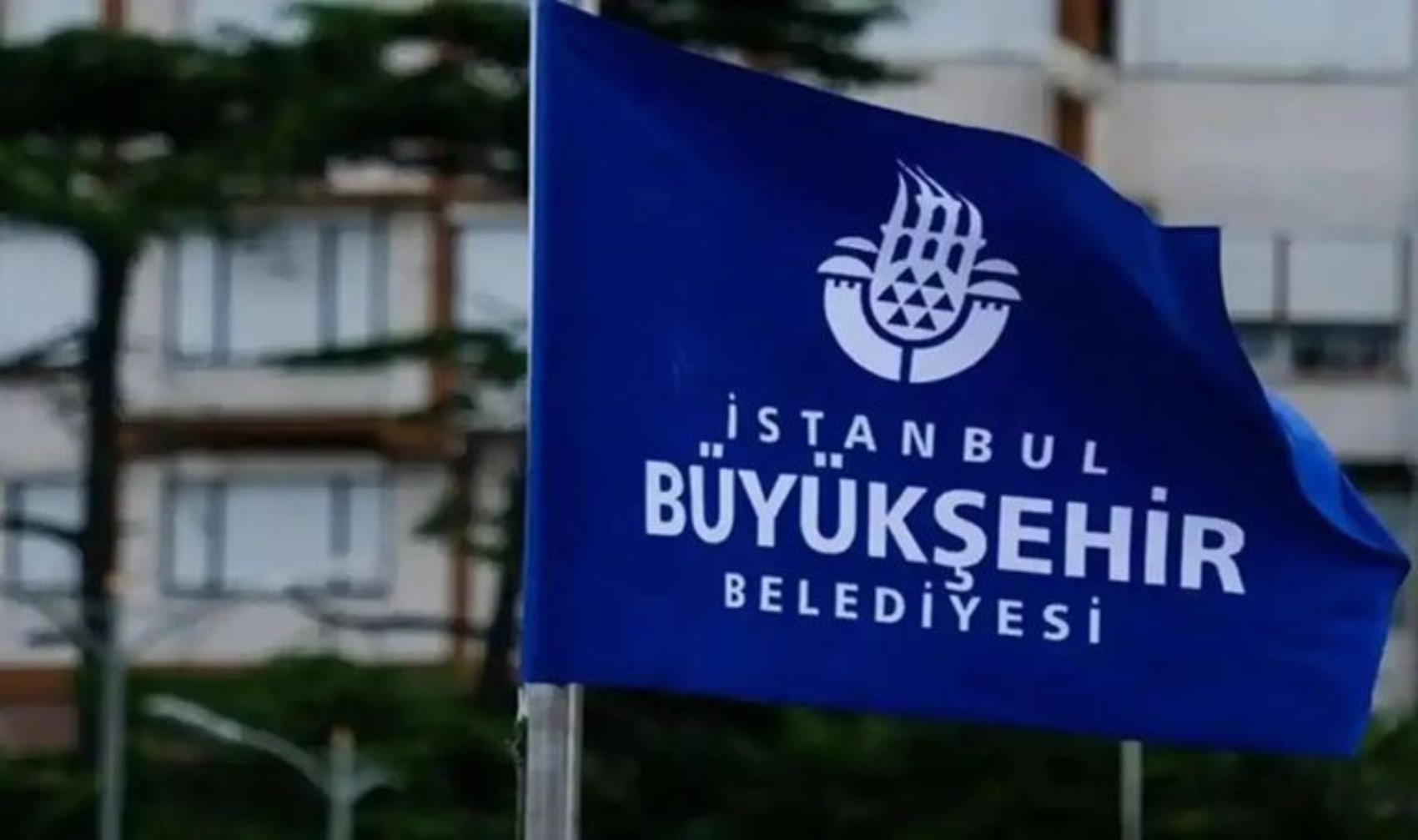 Başvuru şartları ve tarihi belli oldu: İBB’den emeklilere 100 milyon TL’lik destek!