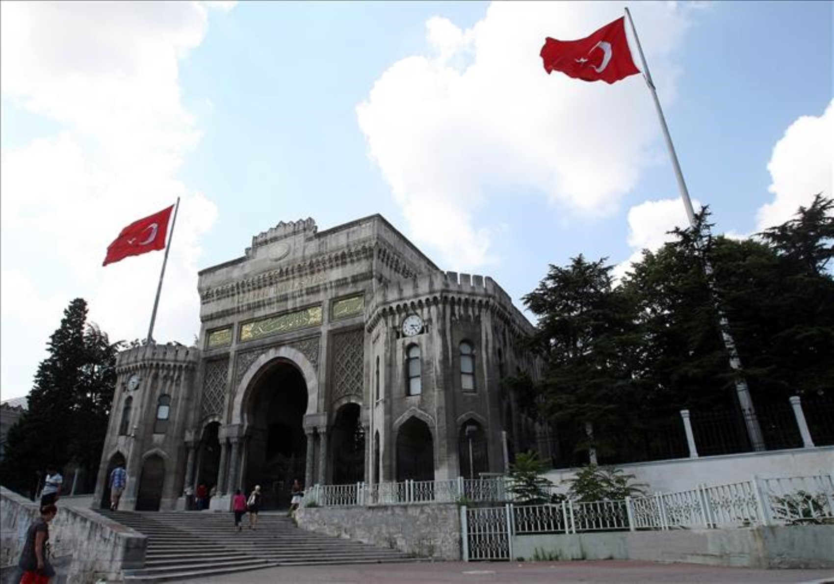 Türkiye'nin en iyi 20 üniversitesi açıklandı! Zirvede hangi okul var?