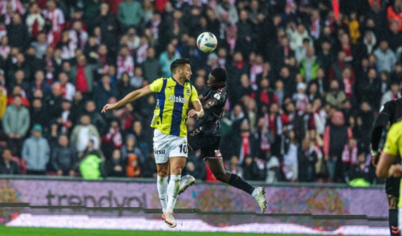 Süper Lig’de kritik mücadele! Fenerbahçe Bodrumspor’u ağırlıyor