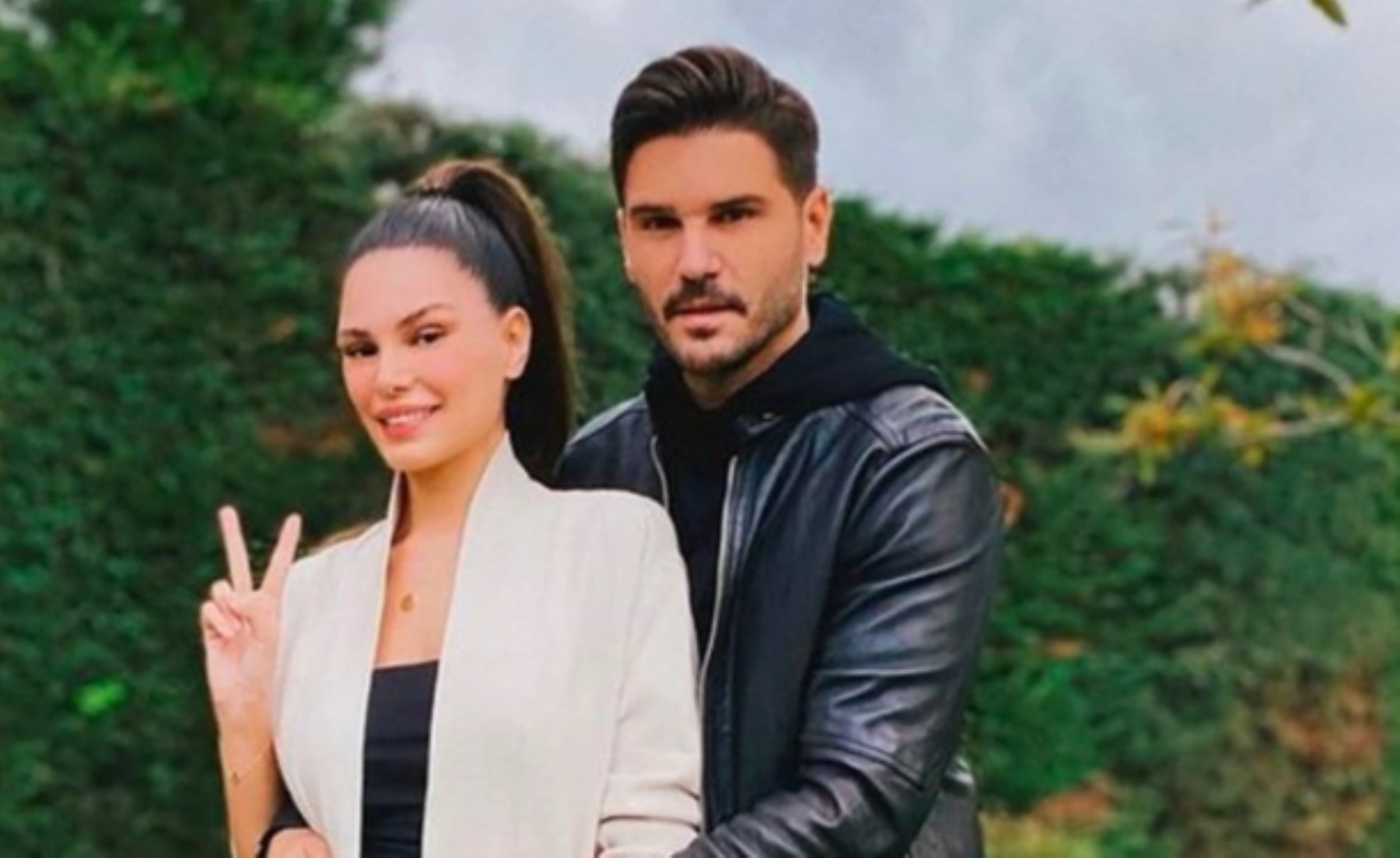Almeda, moglie di Tolgahan Sayışman, scampa alla morte! Operata d'urgenza