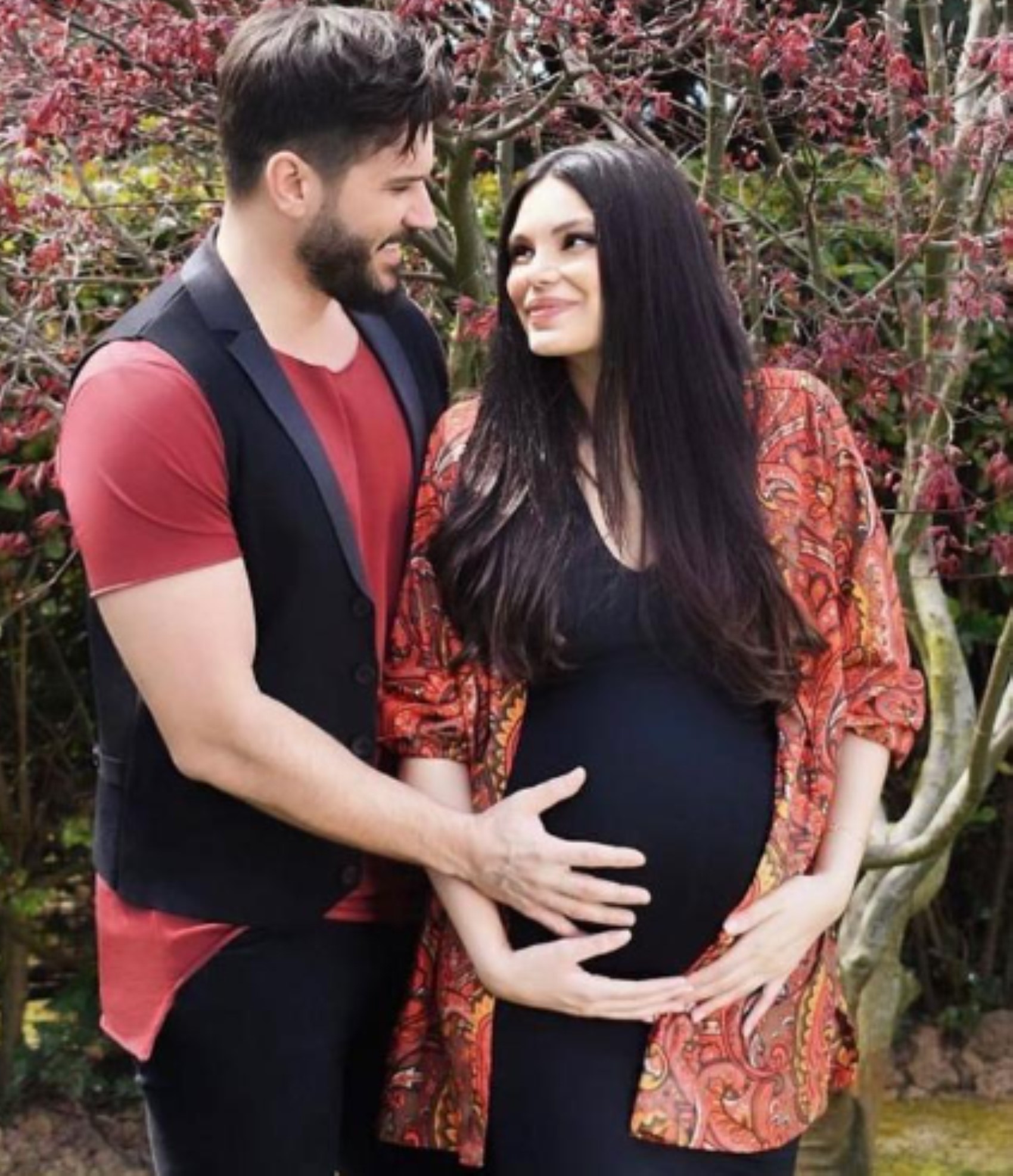 Almeda, moglie di Tolgahan Sayışman, scampa alla morte! Operata d'urgenza