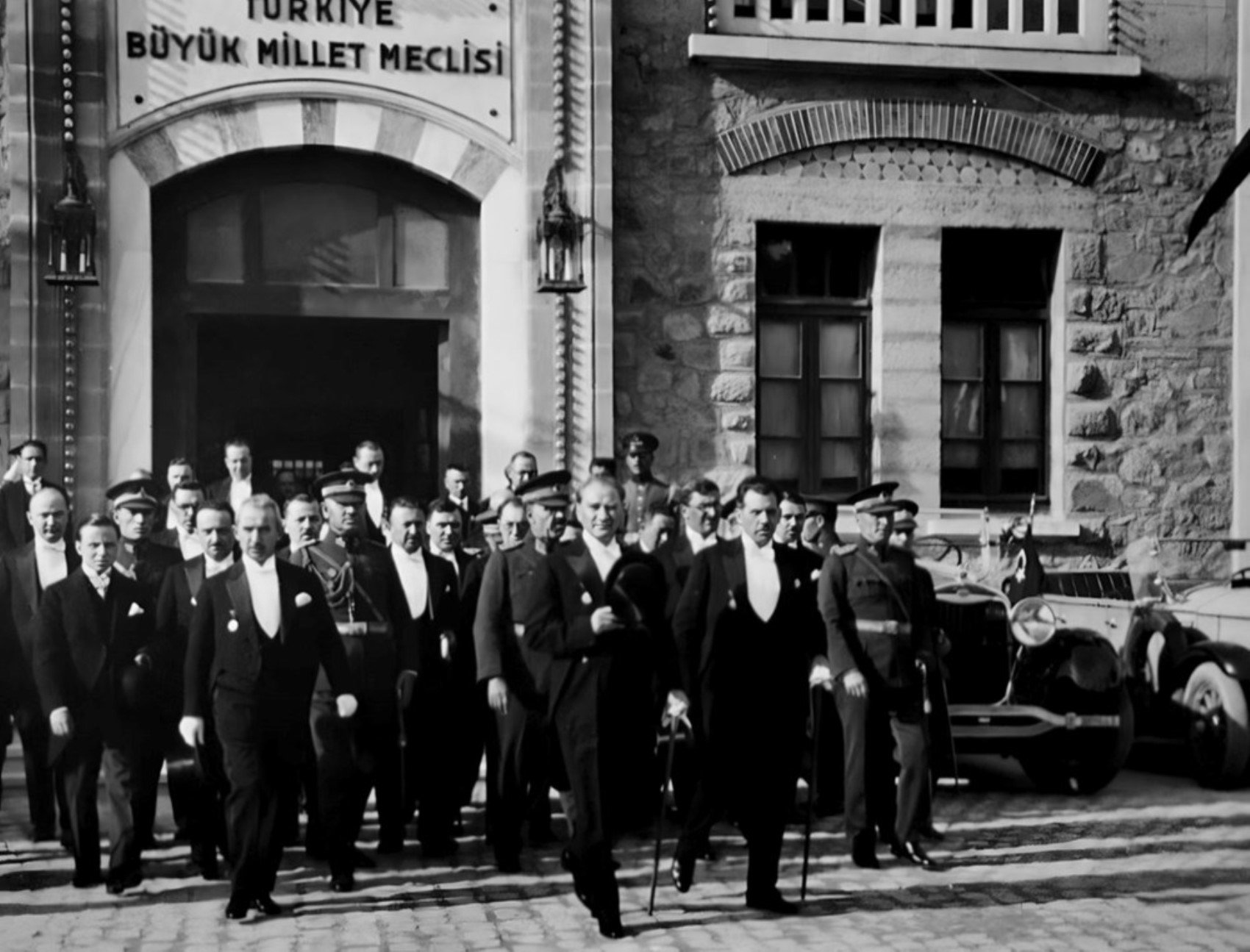 29 Ekim Cumhuriyet Bayramı'nda 100 fotoğraflı Atatürk arşivi: Birçoğunu ilk kez göreceksiniz...