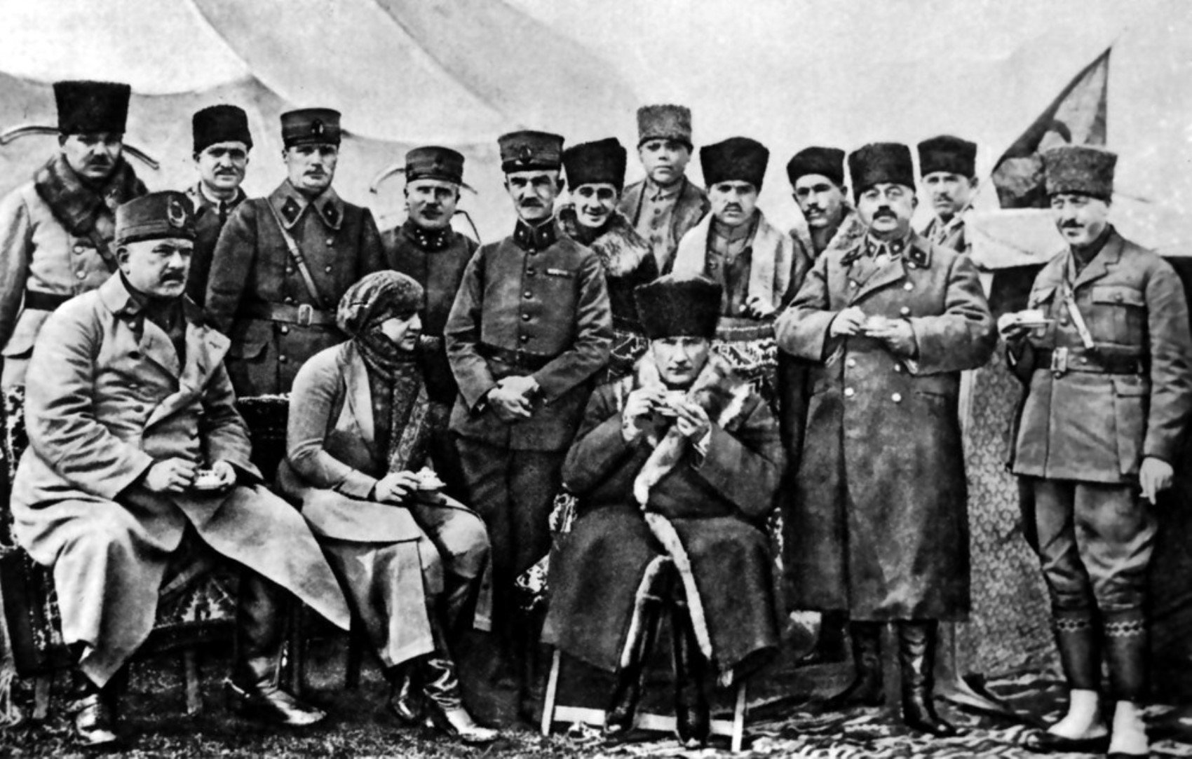 29 Ekim Cumhuriyet Bayramı'nda 100 fotoğraflı Atatürk arşivi: Birçoğunu ilk kez göreceksiniz...