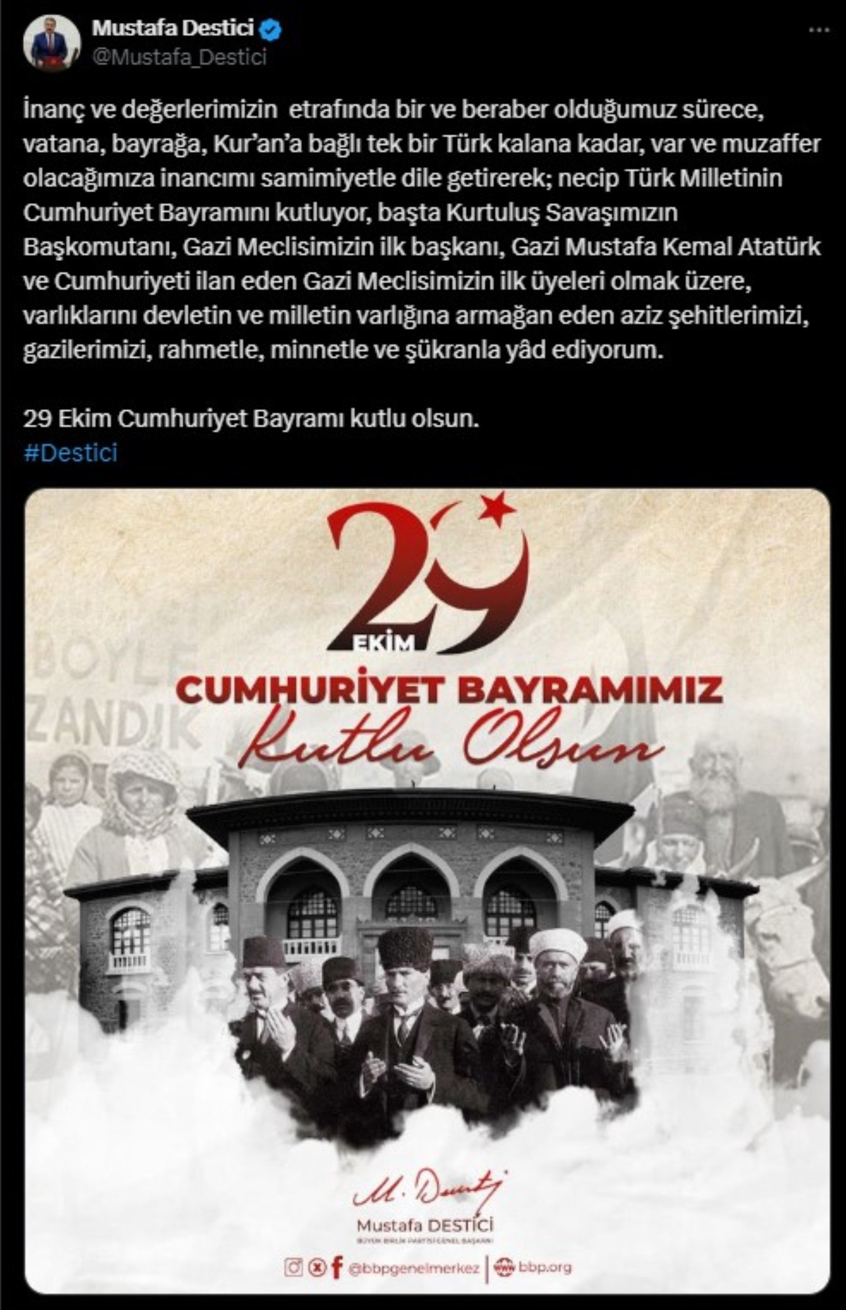 Siyasi isimlerin sosyal medyada paylaştığı 29 Ekim Cumhuriyet Bayramı mesajları