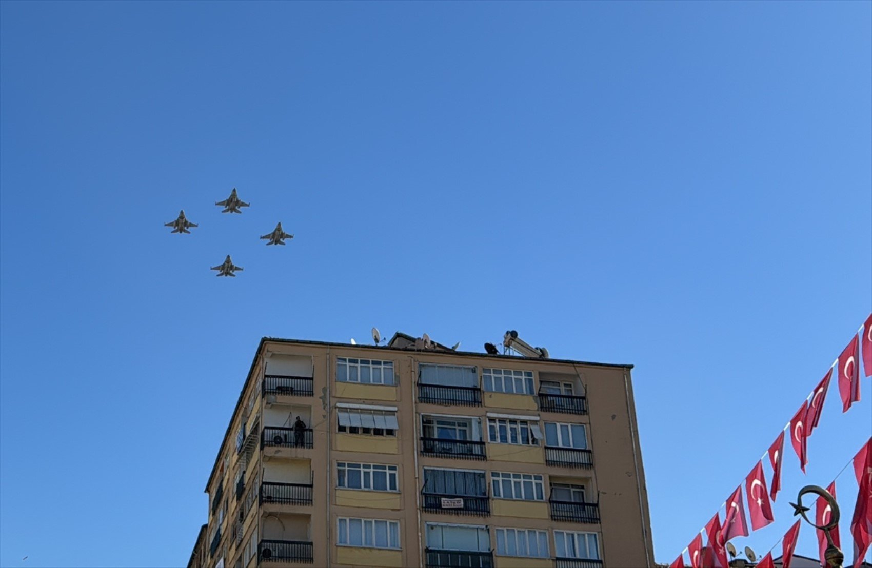 İşte yurdun dört bir yanından 29 Ekim Cumhuriyet Bayramı etkinlik ve kutlama fotoğrafları...