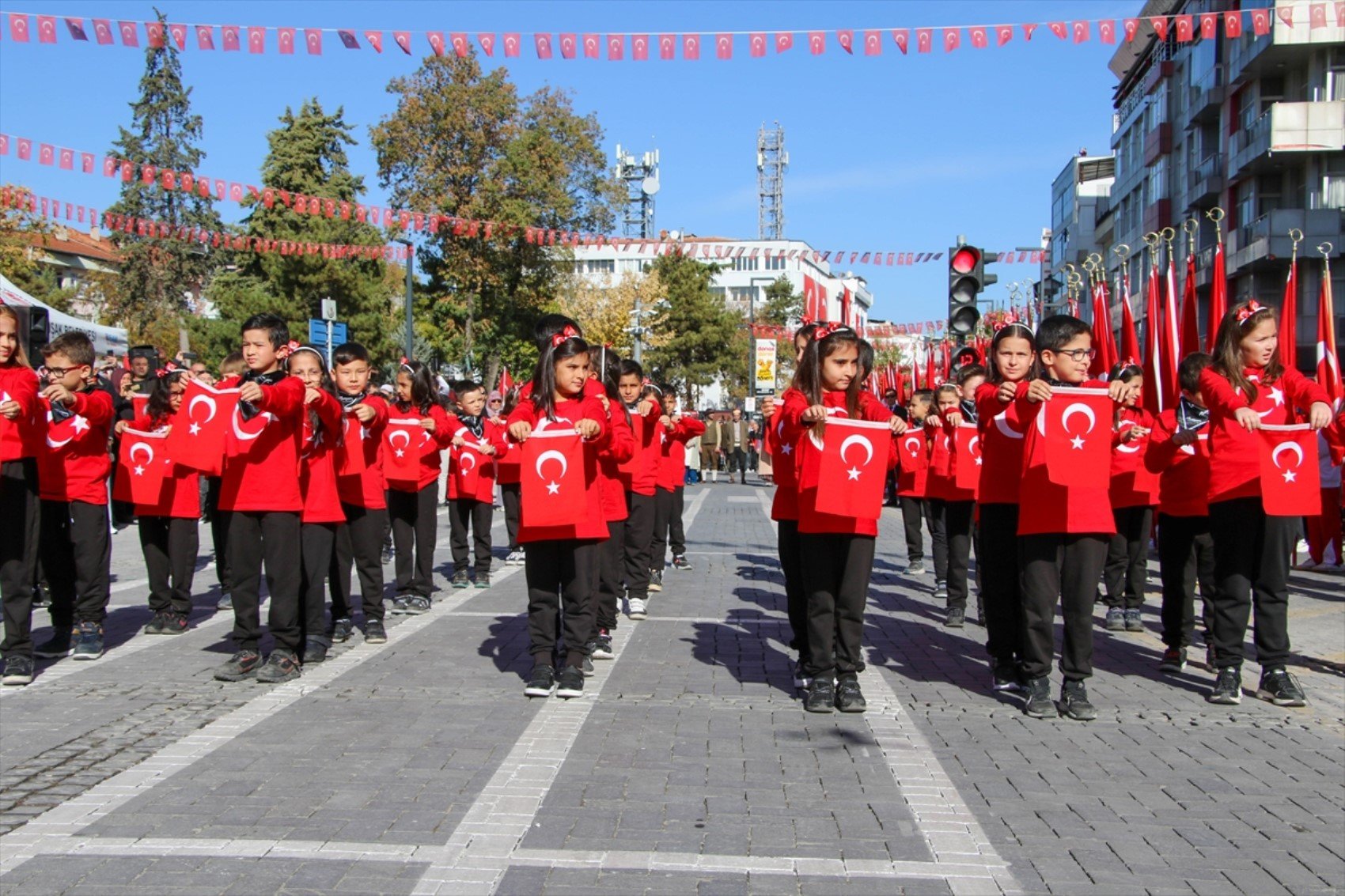 İşte yurdun dört bir yanından 29 Ekim Cumhuriyet Bayramı etkinlik ve kutlama fotoğrafları...