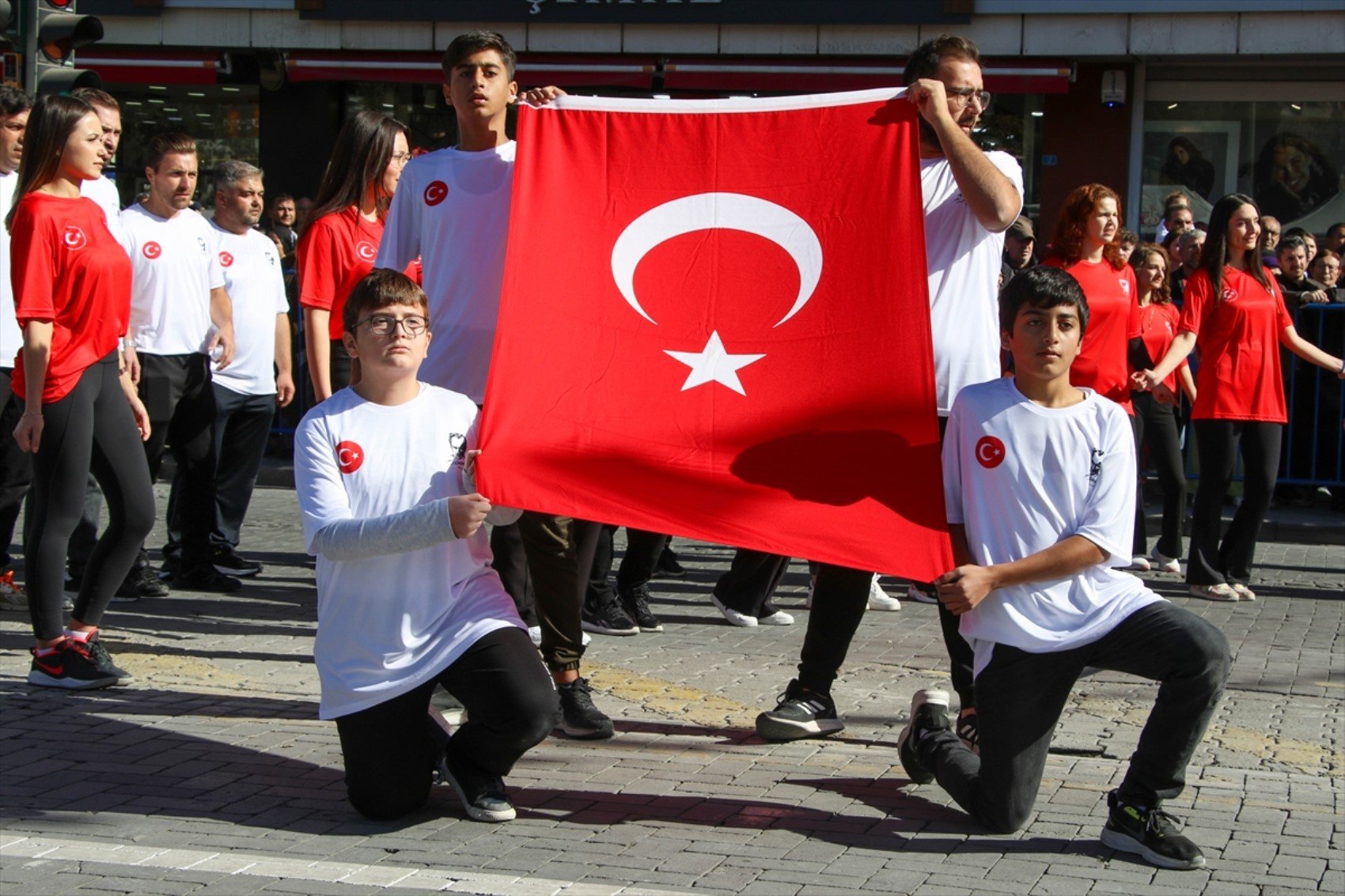 İşte yurdun dört bir yanından 29 Ekim Cumhuriyet Bayramı etkinlik ve kutlama fotoğrafları...