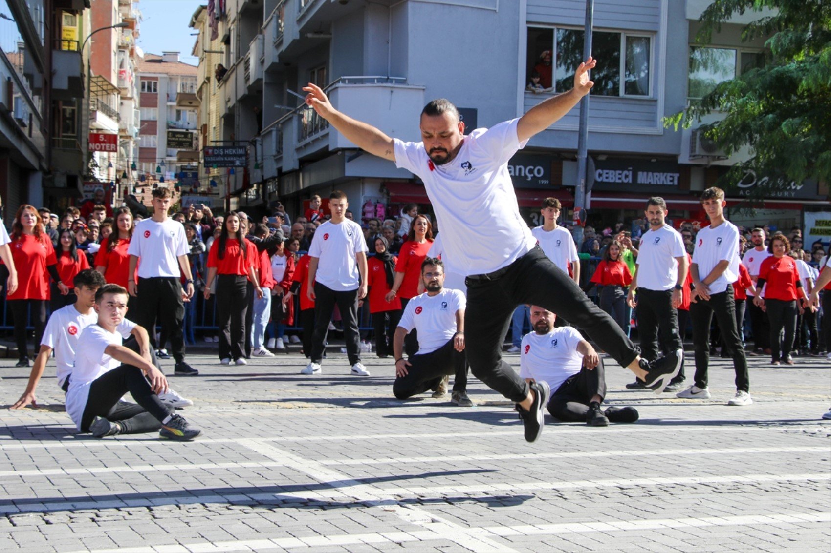 İşte yurdun dört bir yanından 29 Ekim Cumhuriyet Bayramı etkinlik ve kutlama fotoğrafları...