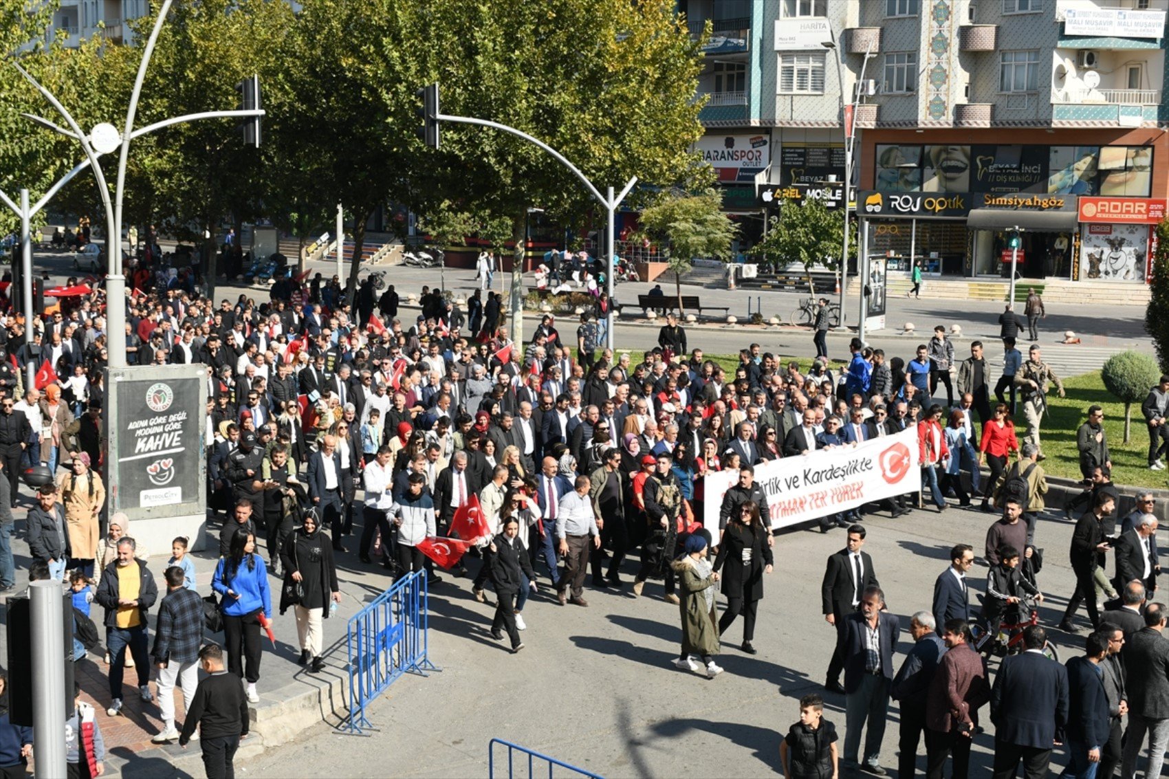 İşte yurdun dört bir yanından 29 Ekim Cumhuriyet Bayramı etkinlik ve kutlama fotoğrafları...