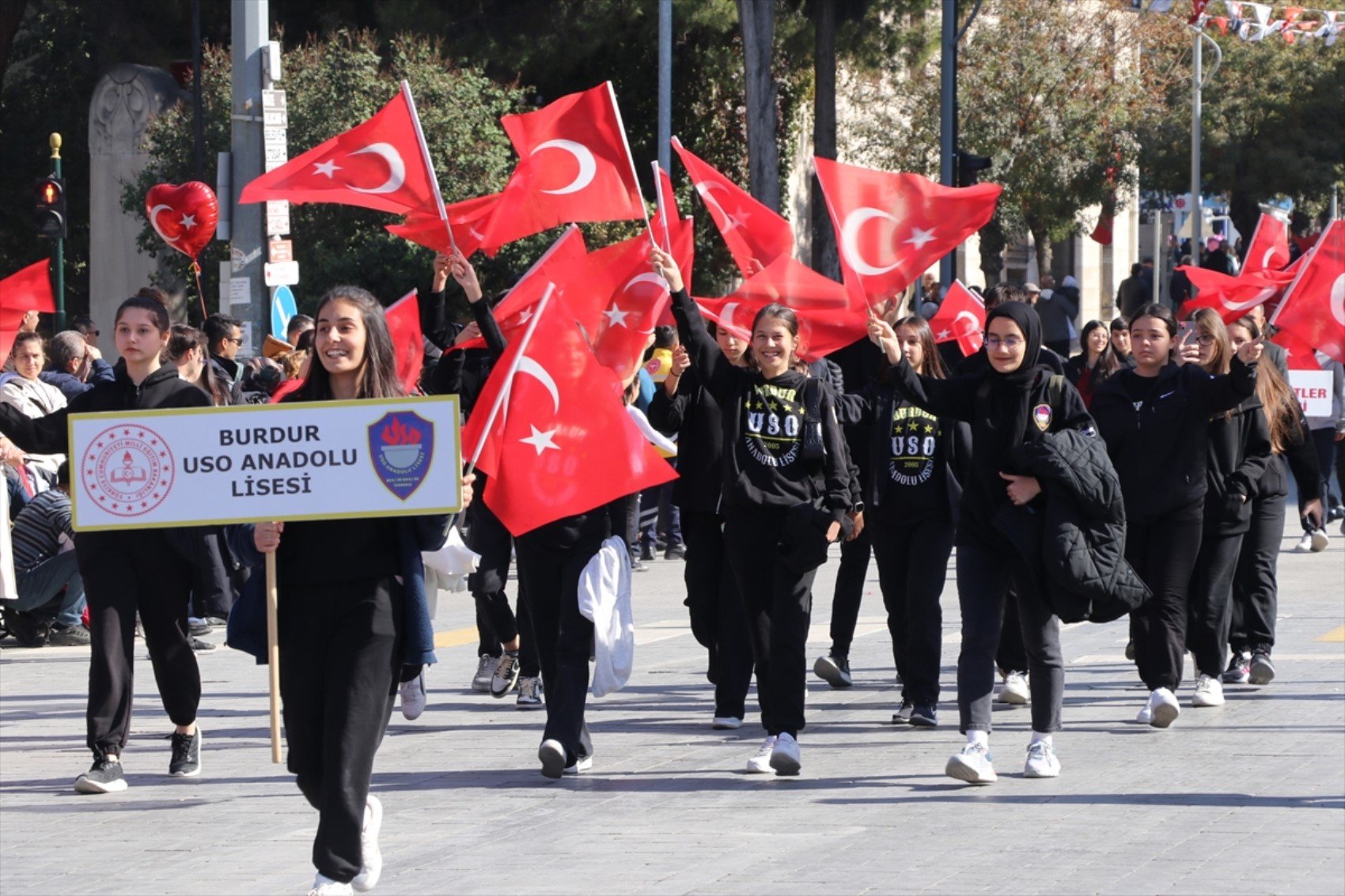 İşte yurdun dört bir yanından 29 Ekim Cumhuriyet Bayramı etkinlik ve kutlama fotoğrafları...