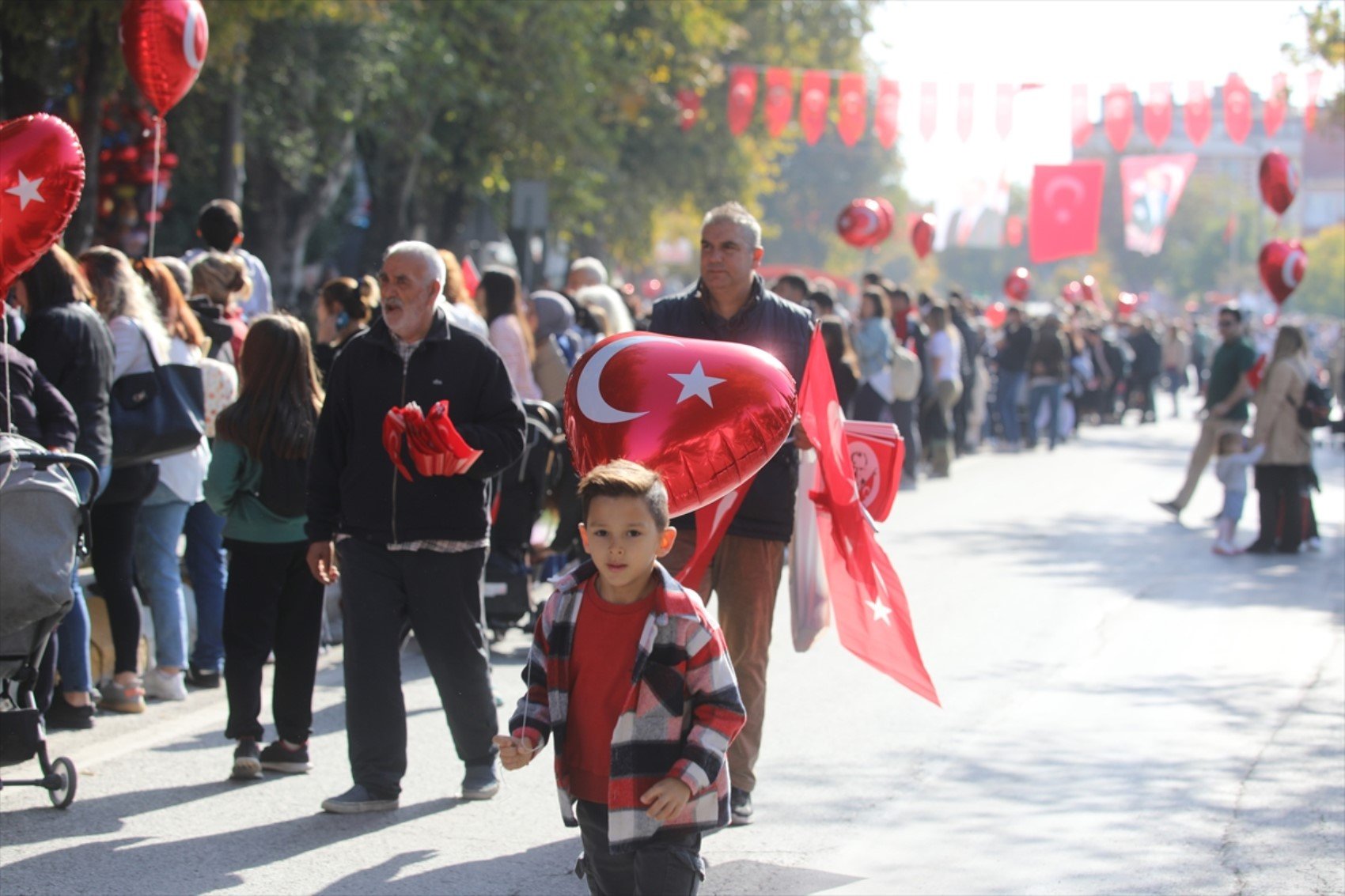 İşte yurdun dört bir yanından 29 Ekim Cumhuriyet Bayramı etkinlik ve kutlama fotoğrafları...