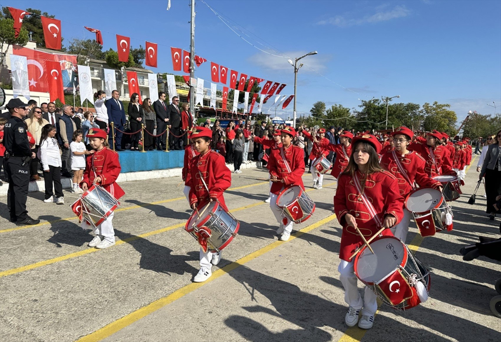 İşte yurdun dört bir yanından 29 Ekim Cumhuriyet Bayramı etkinlik ve kutlama fotoğrafları...