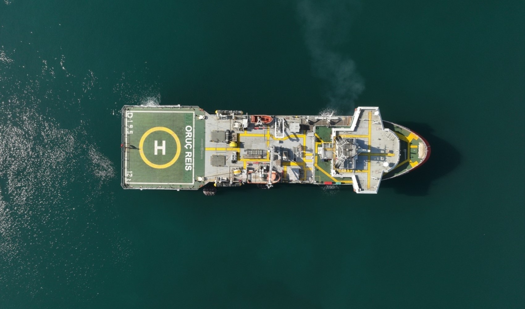 La nave Oruç Reis parte per la Somalia