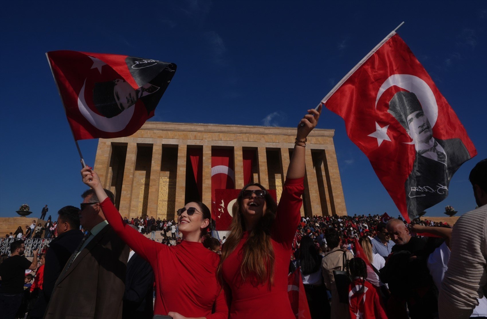 Binler Anıtkabir'e aktı: 29 Ekim'de kaç kişi ziyaret etti?