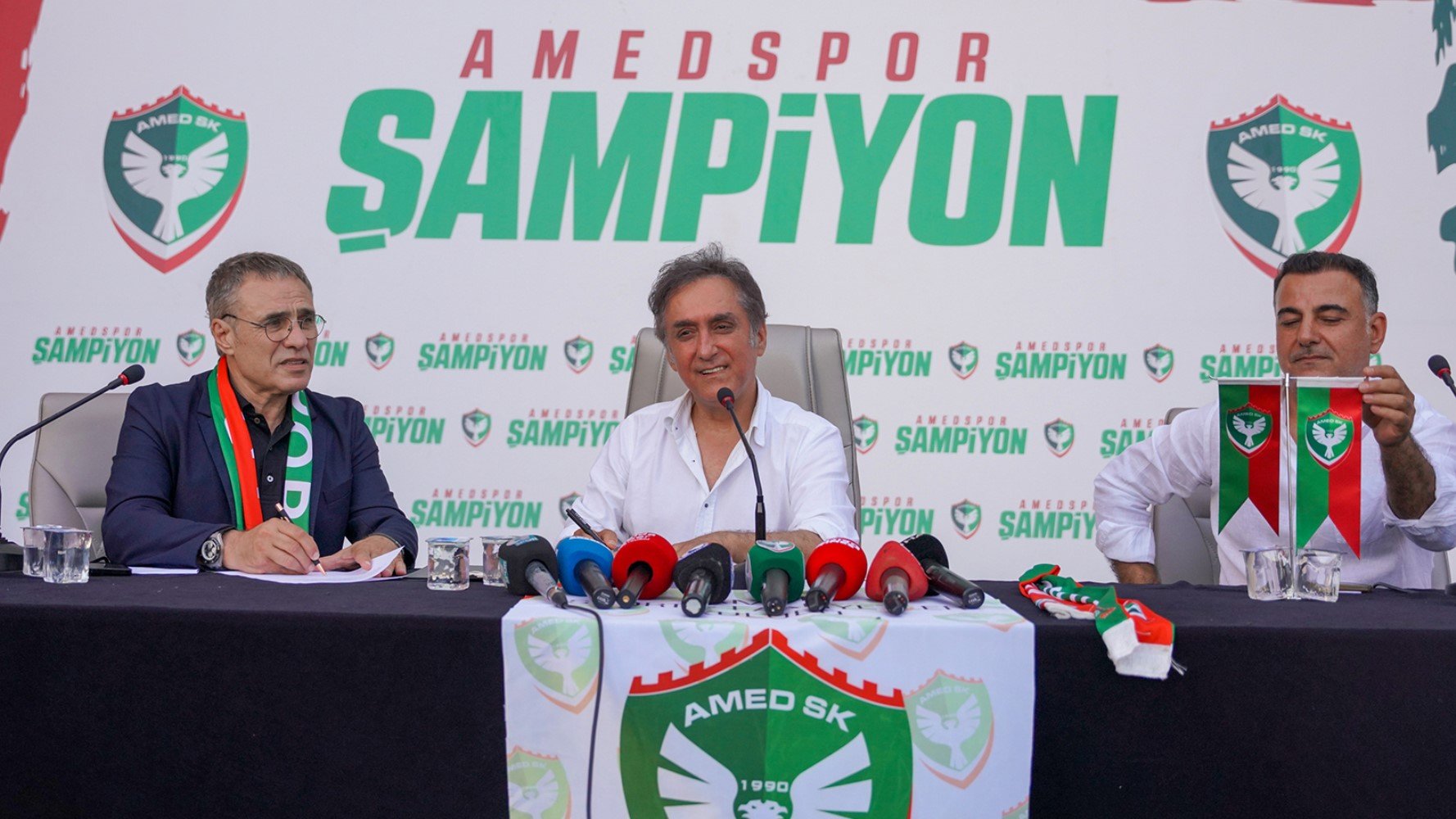 Amedspor'da Ersun Yanal dönemi sona erdi