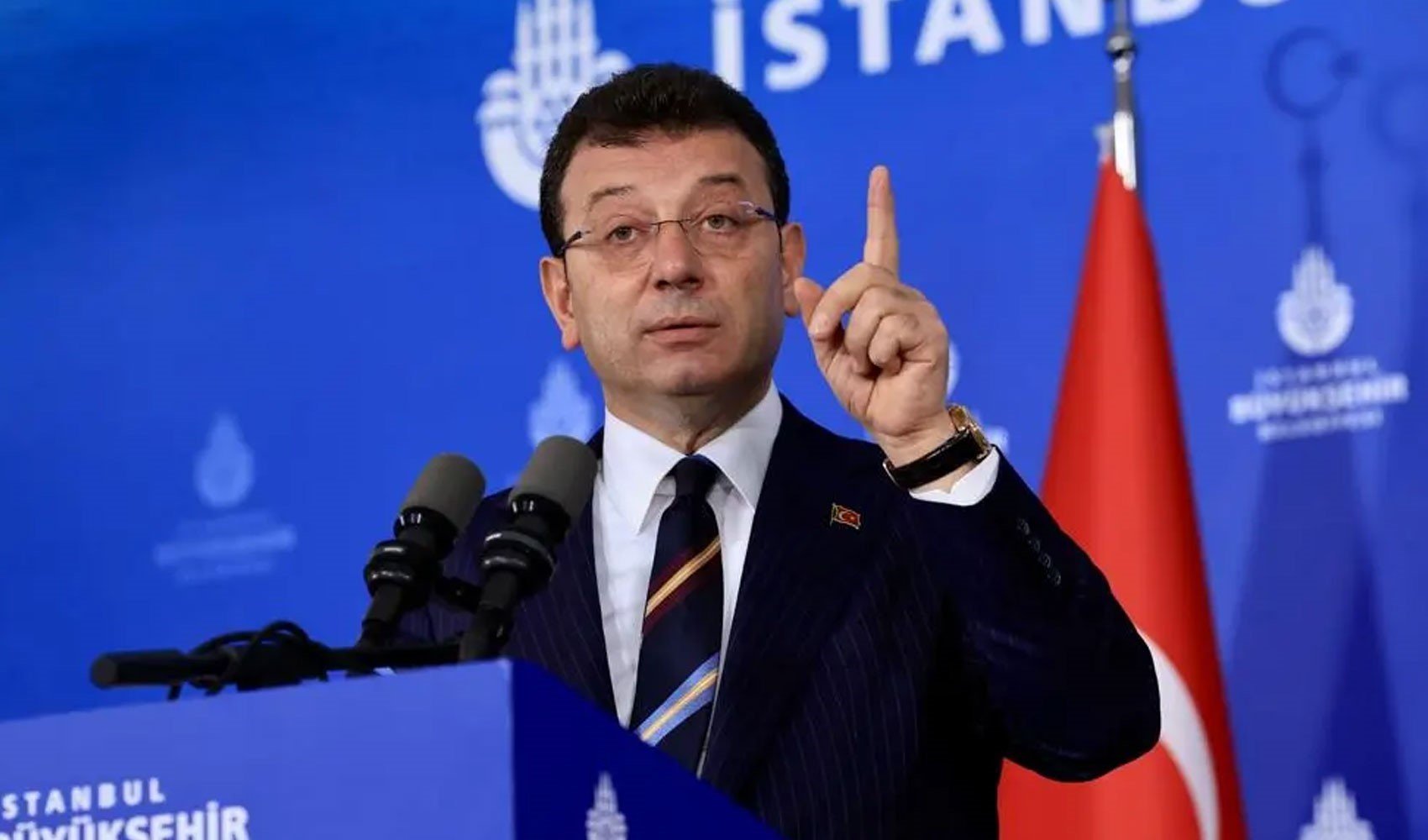 İBB Başkanı İmamoğlu'ndan Bursa'da Ahmet Özer açıklaması: 'İmralı'dan TBMM'ye açılım yapan akıl bugün CHP'li bir belediye başkanını gözaltına alıyor'