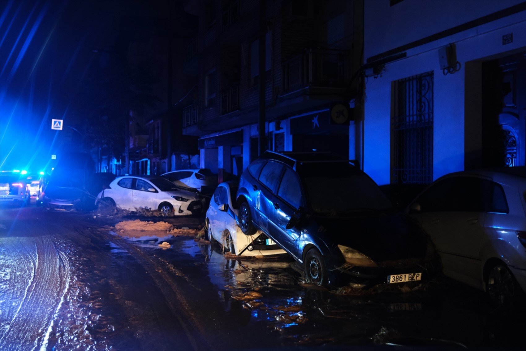 İspanya'da selde hayatını kaybedenlerin sayısı 95'e yükseldi