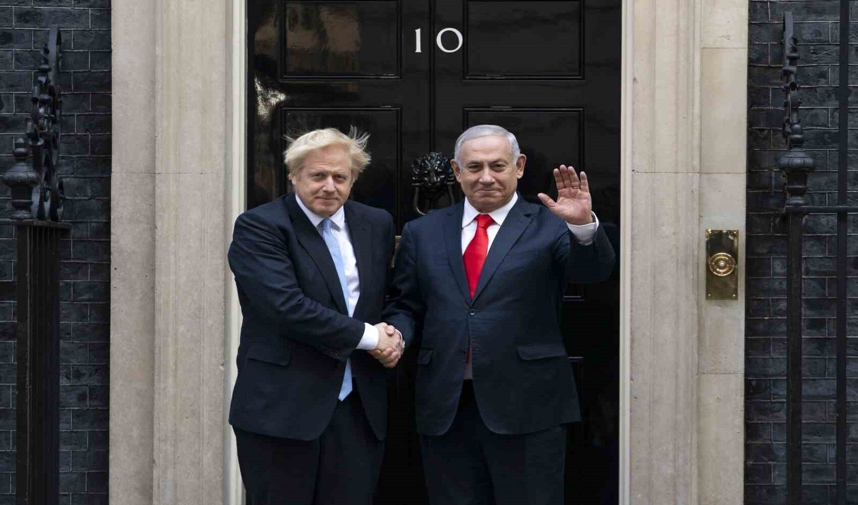 Netanyahu, İngiltere Başbakanı'nın tuvaletine dinleme cihazı yerleştirdi: Boris Johnson açıkladı