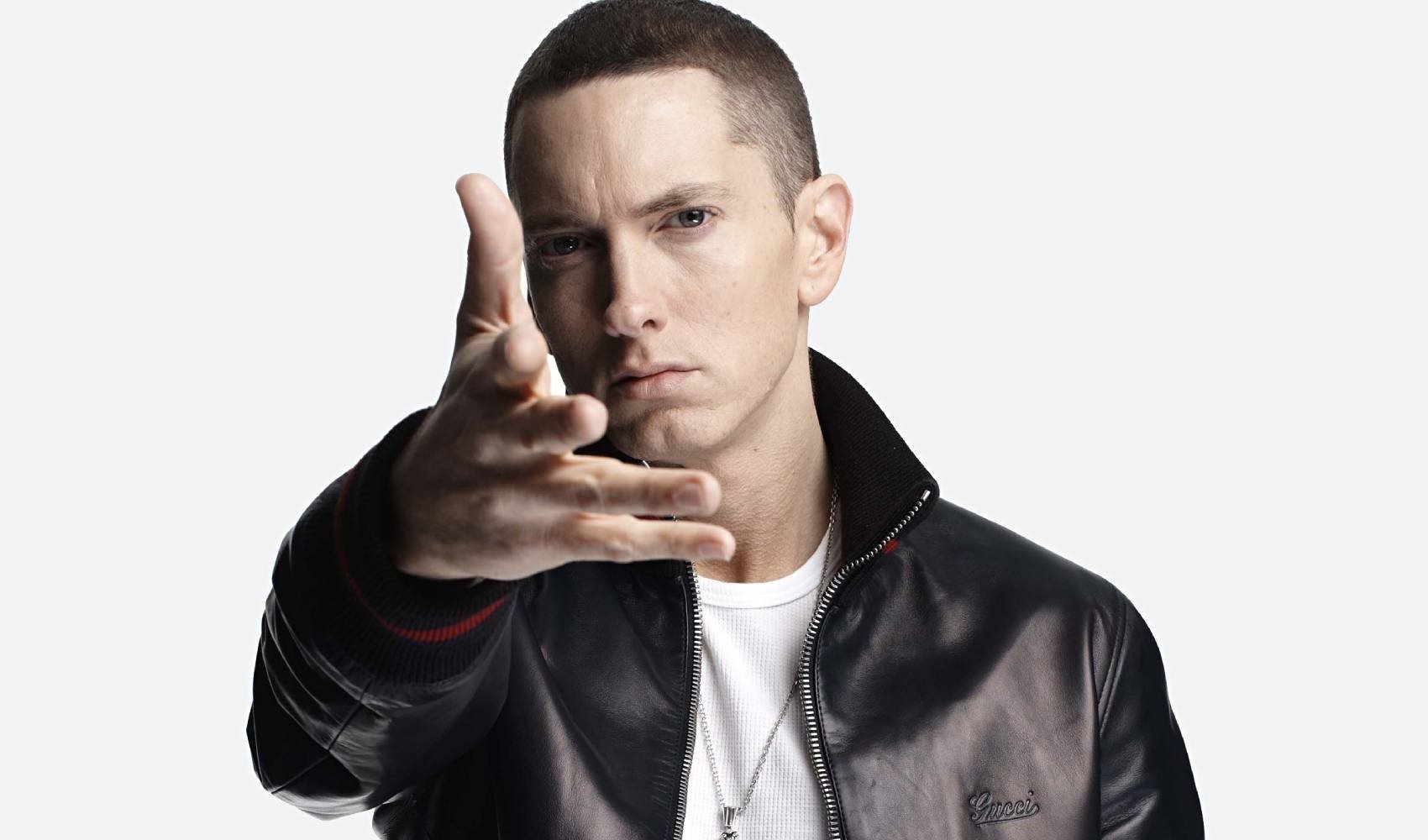 Eminem dede oluyor!