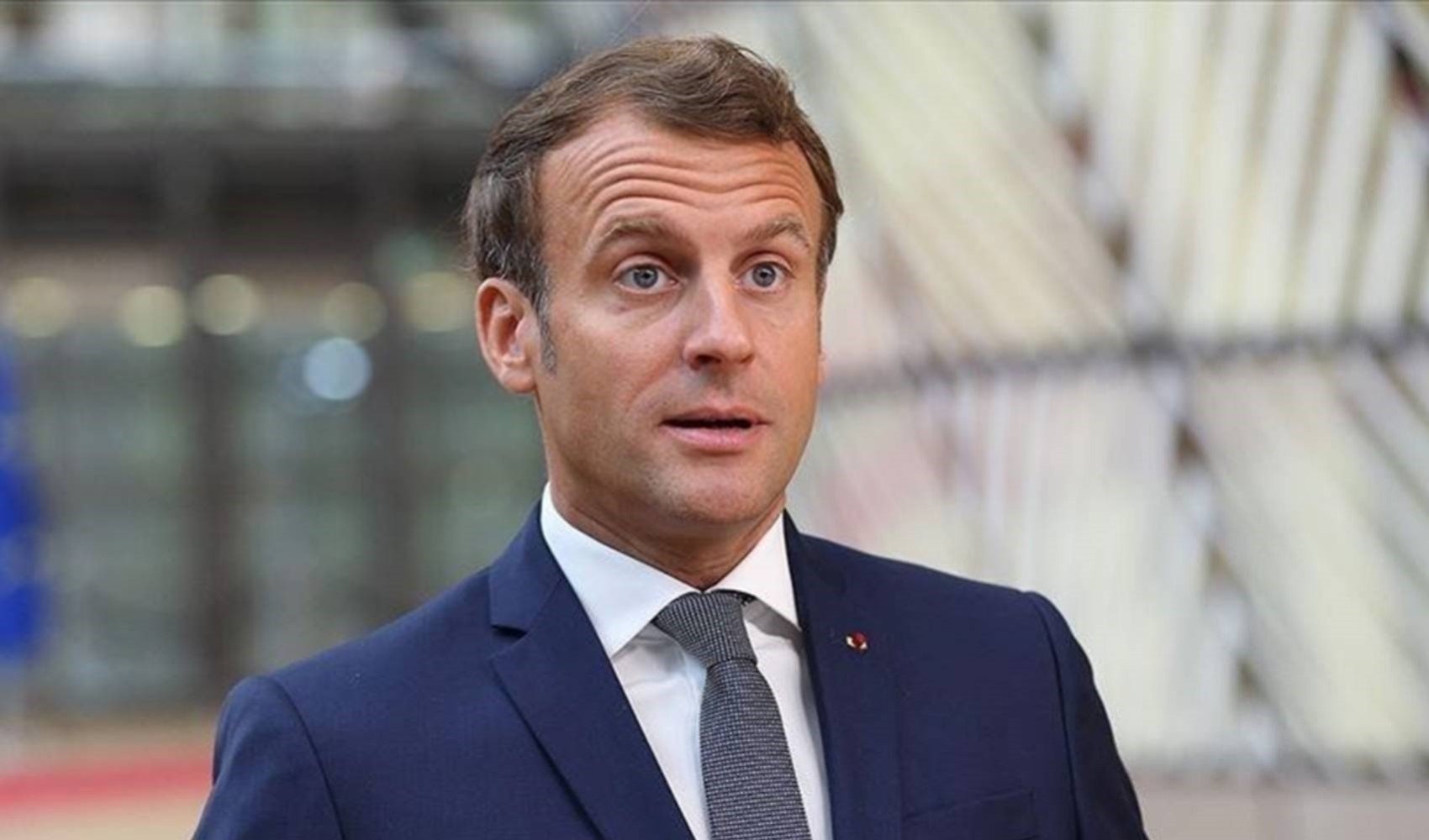 Macron'un popülaritesi tarihinin en düşük seviyesinde