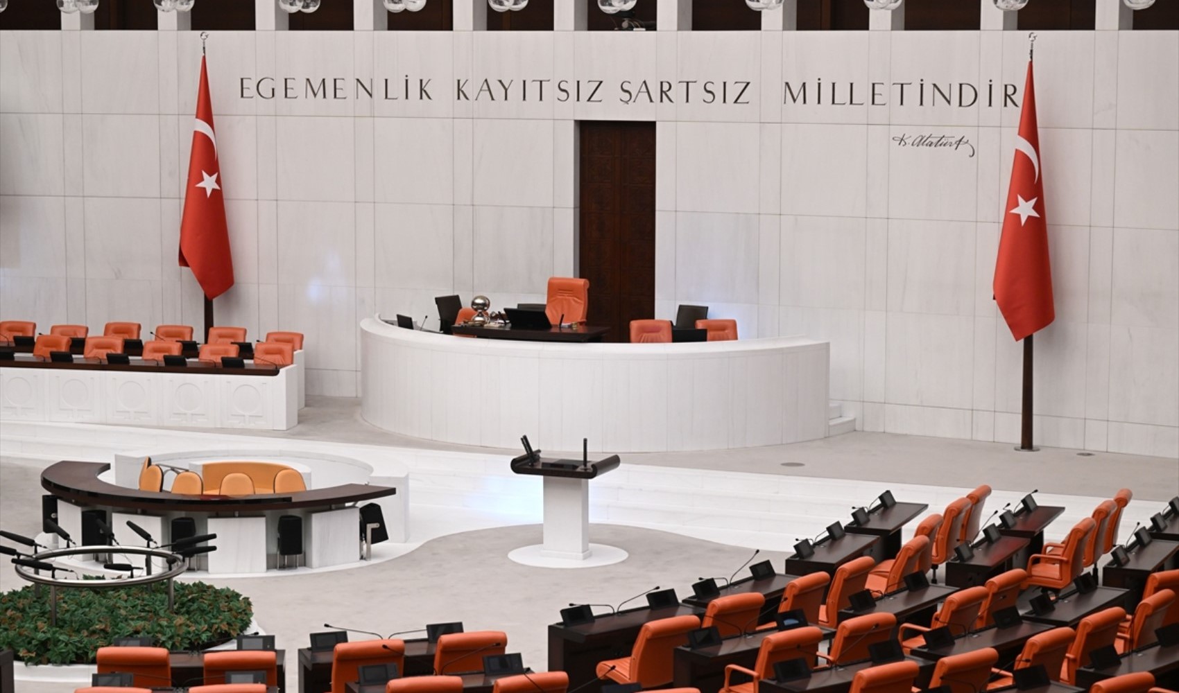 TBMM Başkanı duyurdu: Meclis'te İsrail oturumu gerçekleştirilecek