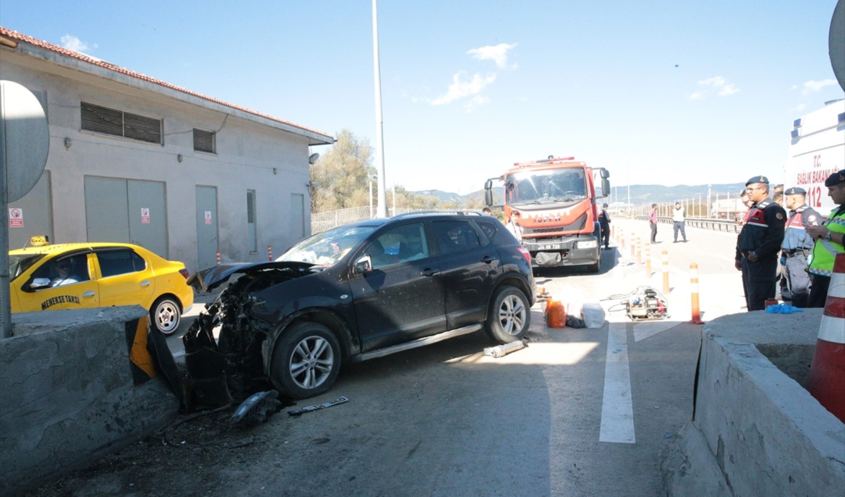 Incidente autostradale a Bolu: il conducente perde la vita, ferita la moglie