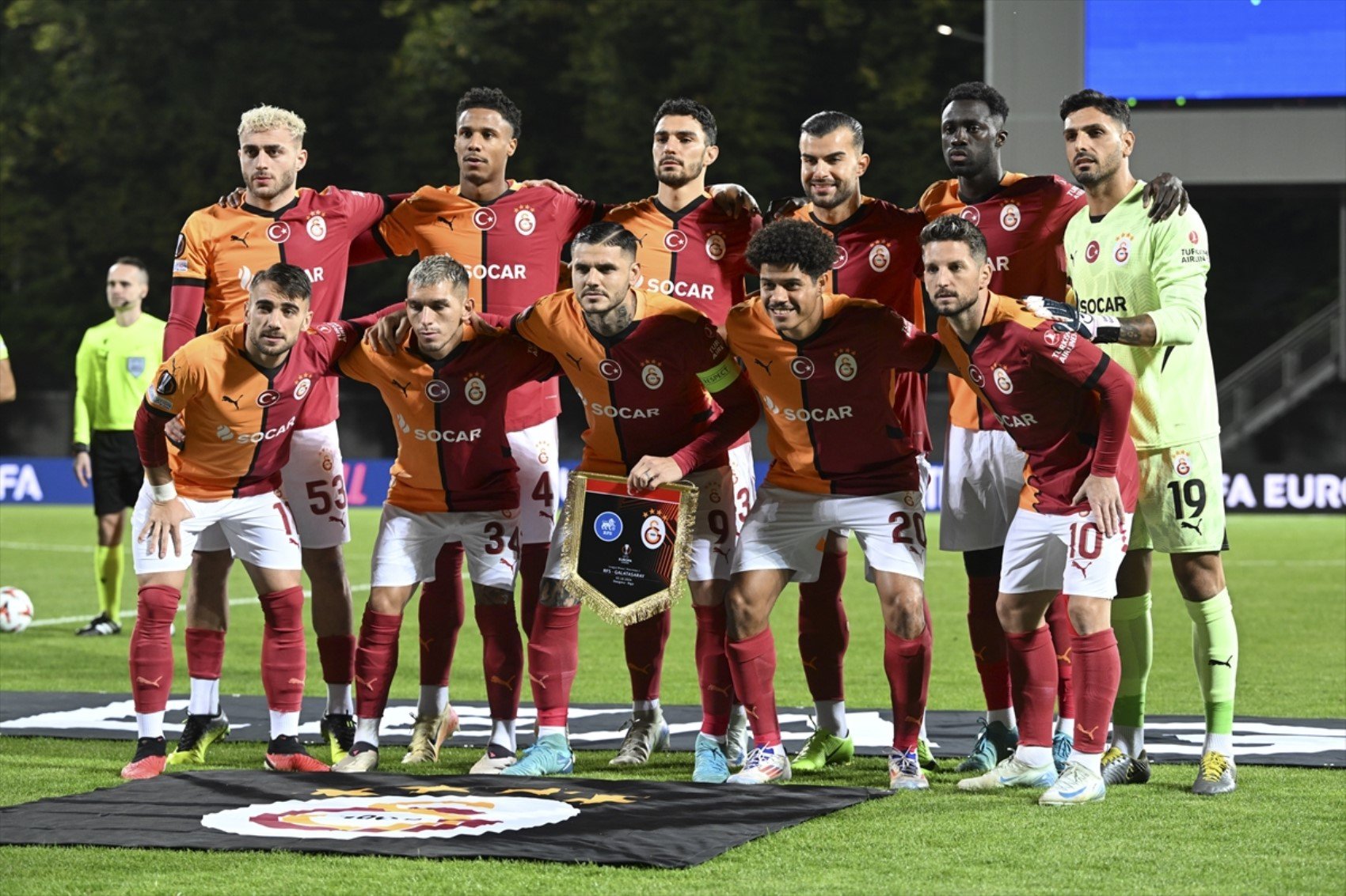 Galatasaray'da savunma sıkıntısı