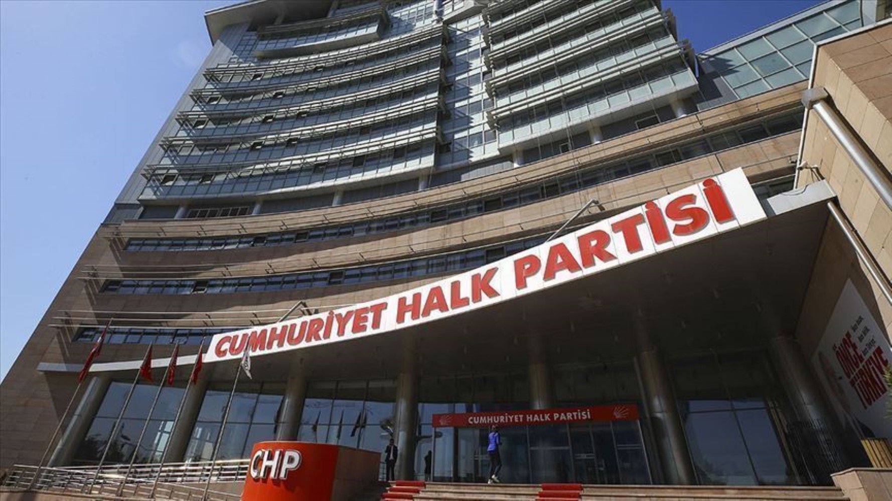 CHP'den Erdoğan anketi: Partide olumlu karşılandı