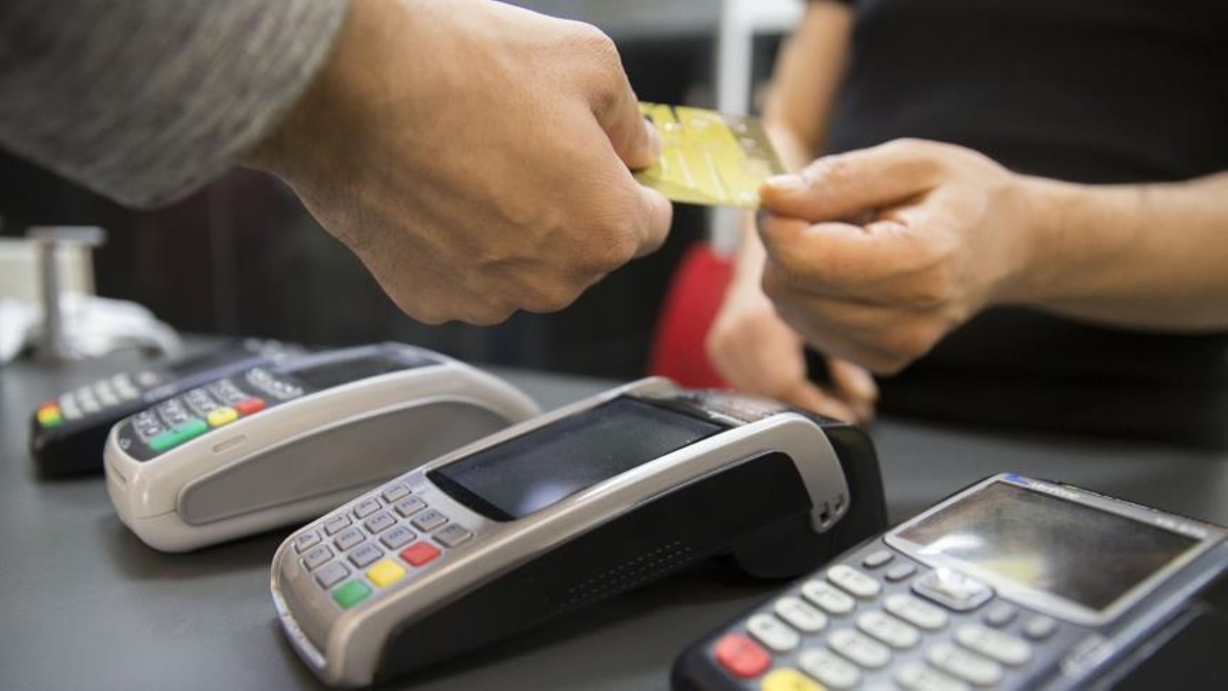 In Turchia le spese con carta di credito hanno raggiunto i 10,6 trilioni di lire