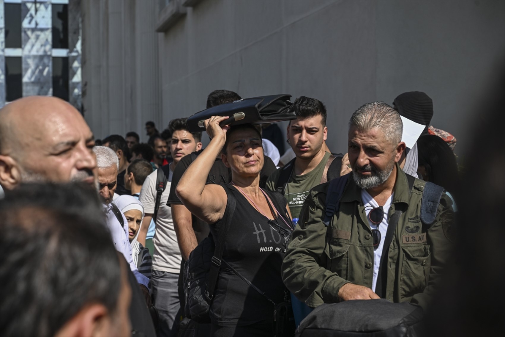 Türkiye, Lübnan'da bulunan vatandaşlarını tahliye ediyor